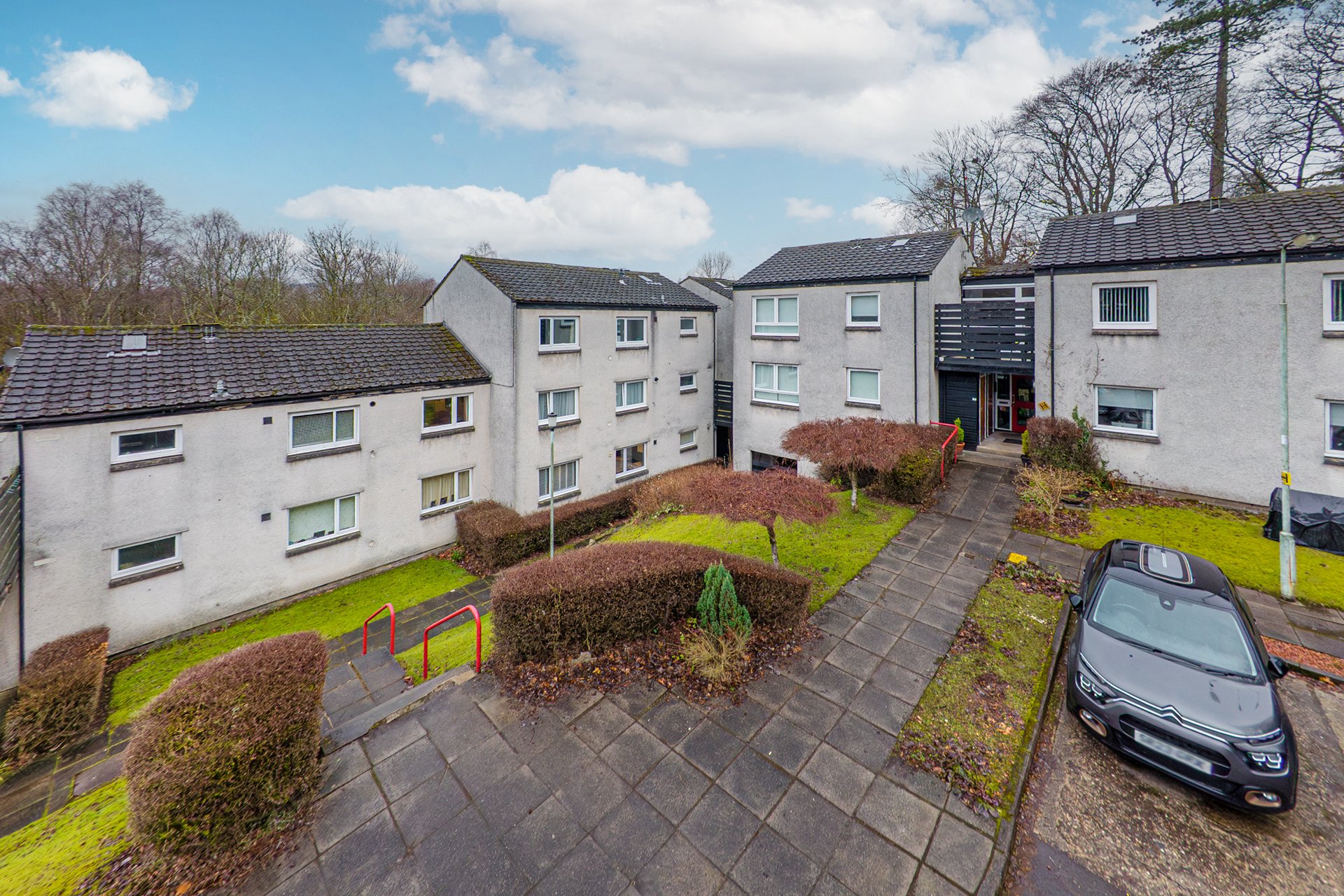 Flat 2, 9 The Riggs, Milngavie, G62 8LX - Picture #1