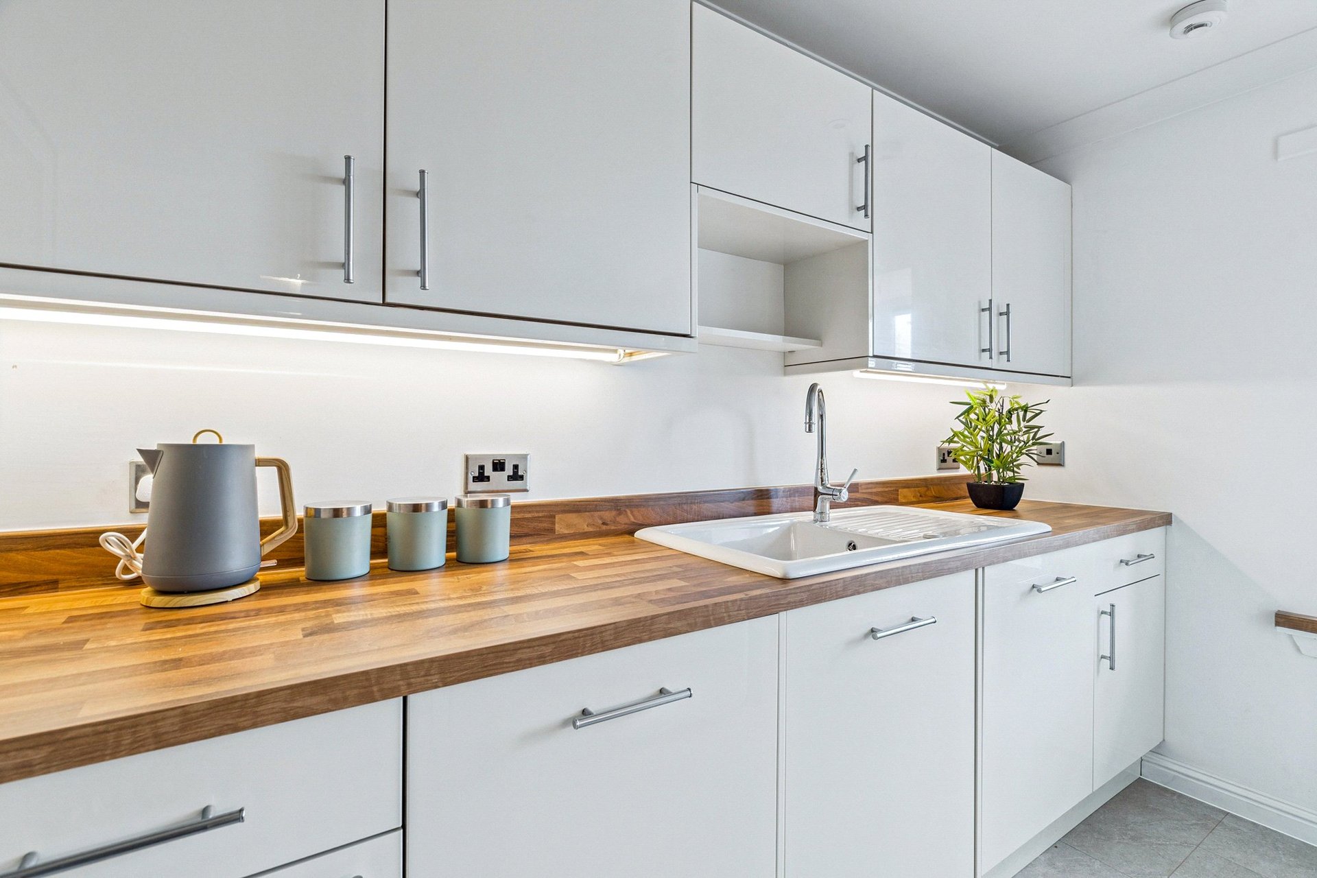 Flat 12, 22 Speirs Wharf, Port Dundas, Glasgow City, G4 9TB - Picture #11