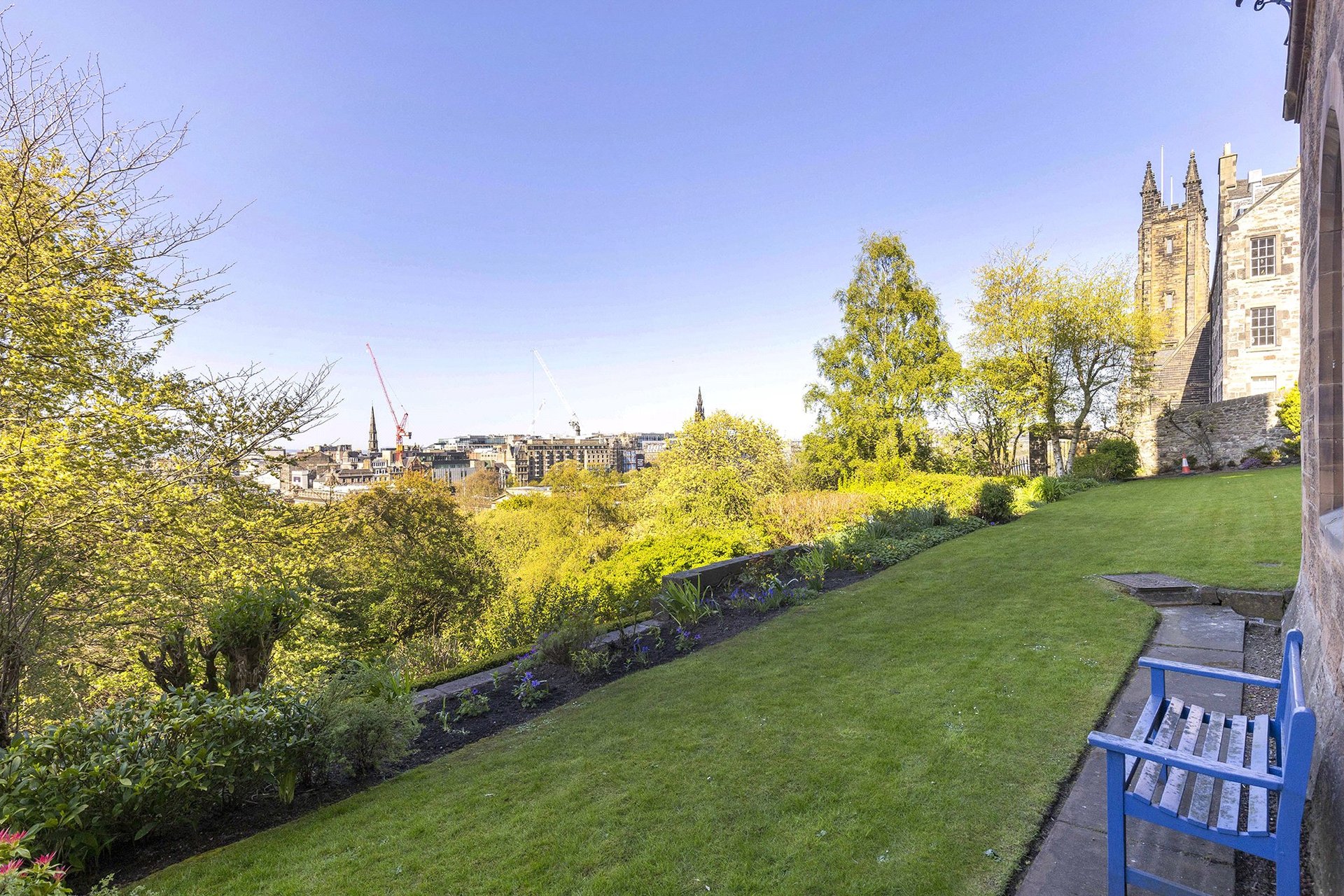 5/4 Ramsay Garden, Edinburgh, Midlothian, EH1 2NA - Picture #32