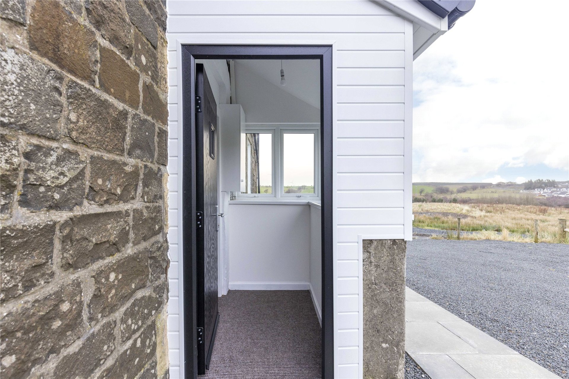 Braefoot Farm, Airdrie Road, Caldercruix, Airdrie, North Lanarkshire, ML6 8PA - Picture #15