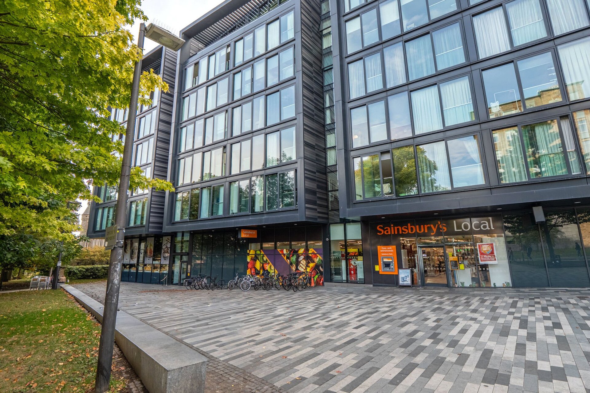 28/11 Simpson Loan, Edinburgh, Midlothian, EH3 9GG - Picture #1