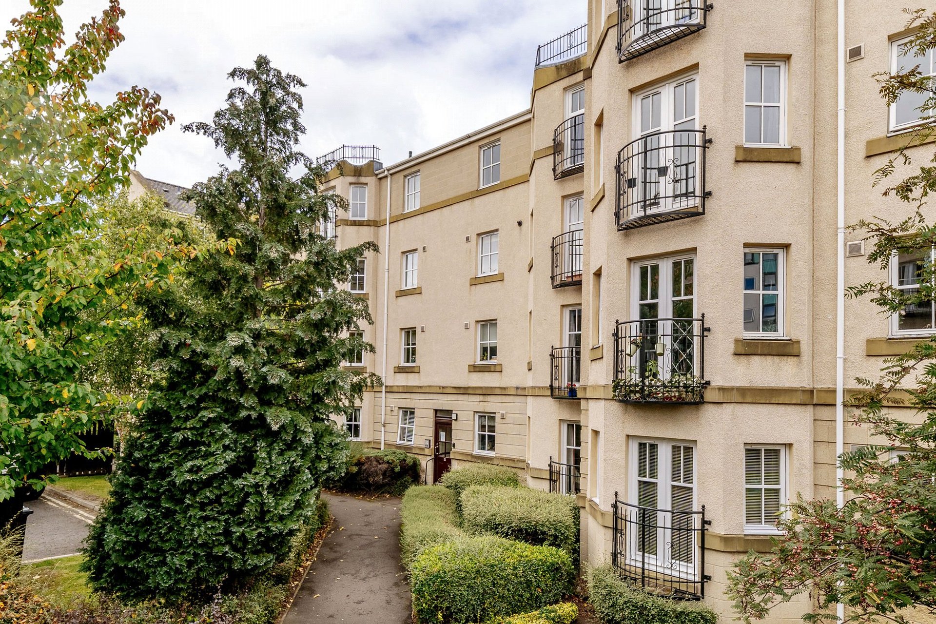 Flat 4, 10 Huntingdon Place, Broughton, Edinburgh, EH7 4AX - Picture #24