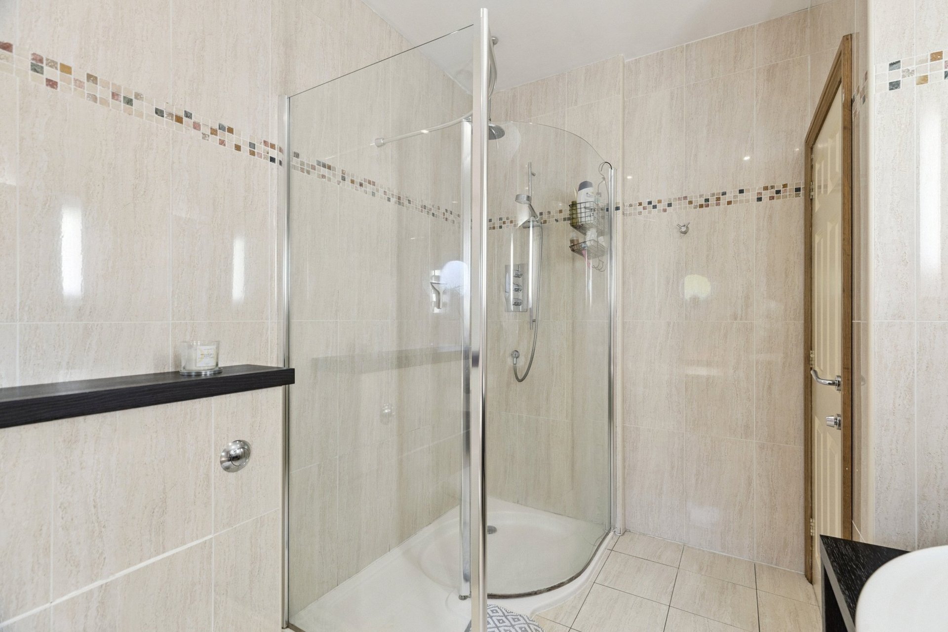 55 Eaglesham Road, Clarkston, Glasgow, G76 7TR - Picture #27