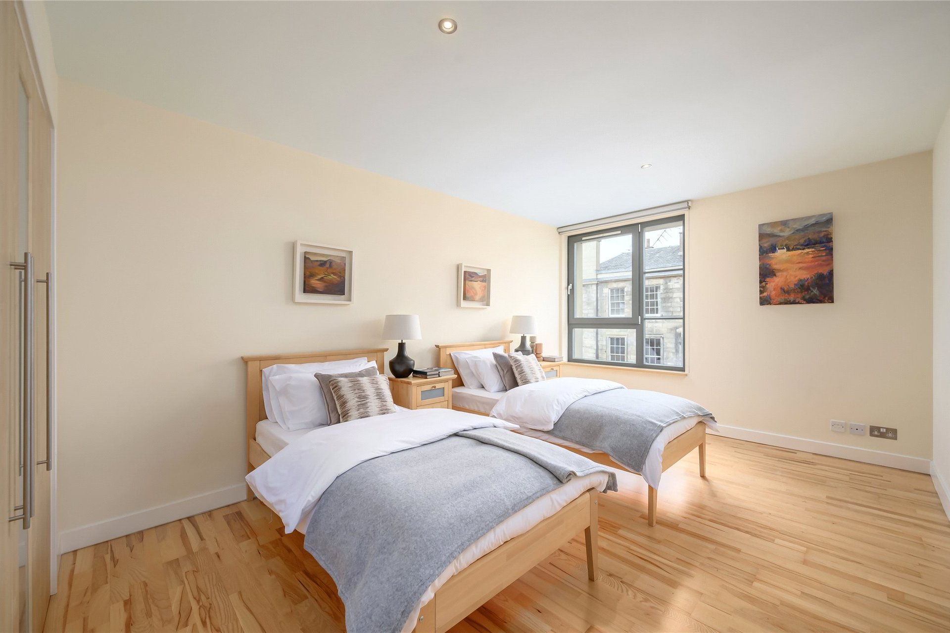 Flat 7, 2 Eyre Place, Edinburgh, EH3 5EP - Picture #15