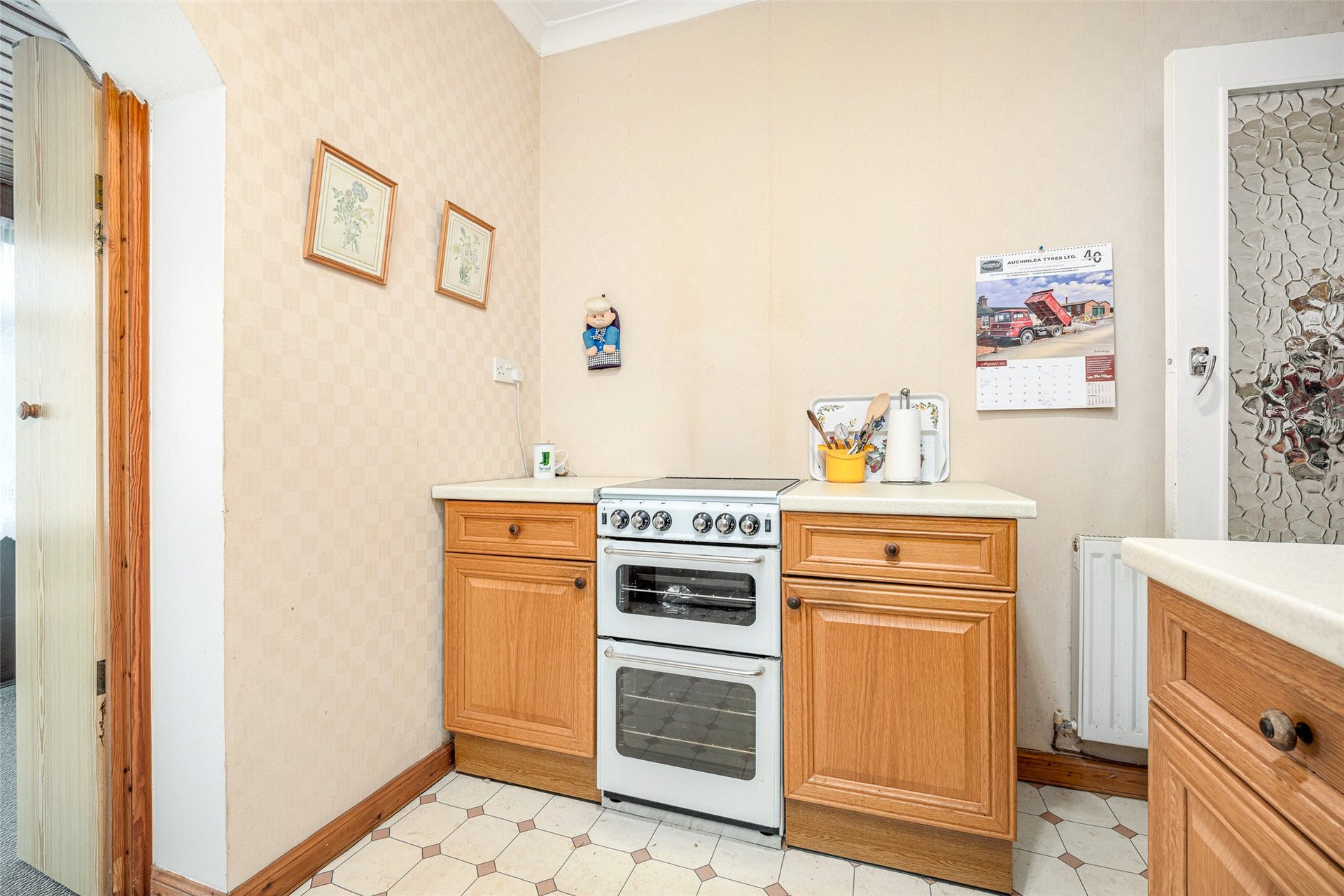 80 Speirs Road, Bearsden, G61 2LT - Picture #13