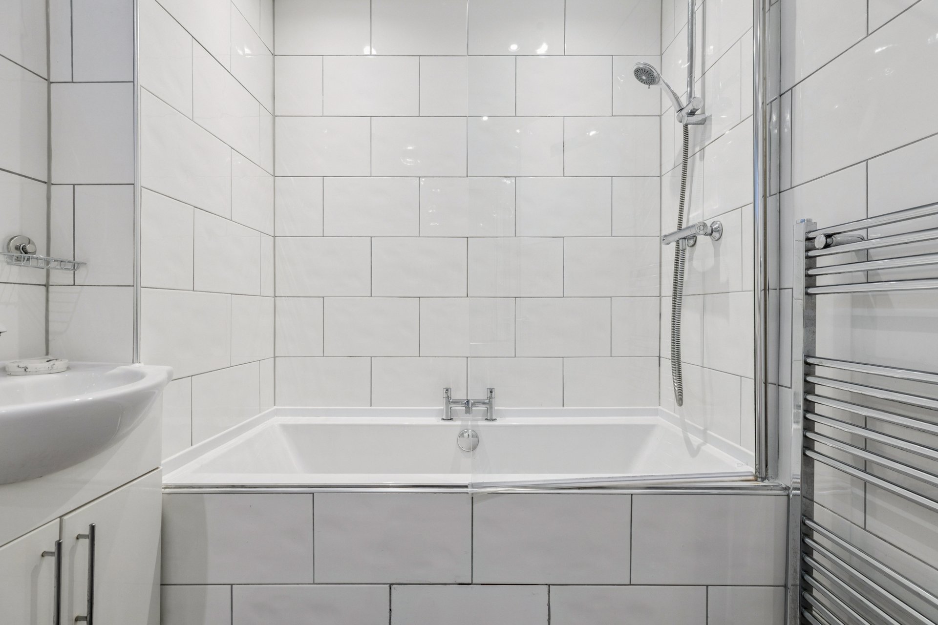 Flat 2, 9 The Riggs, Milngavie, G62 8LX - Picture #12