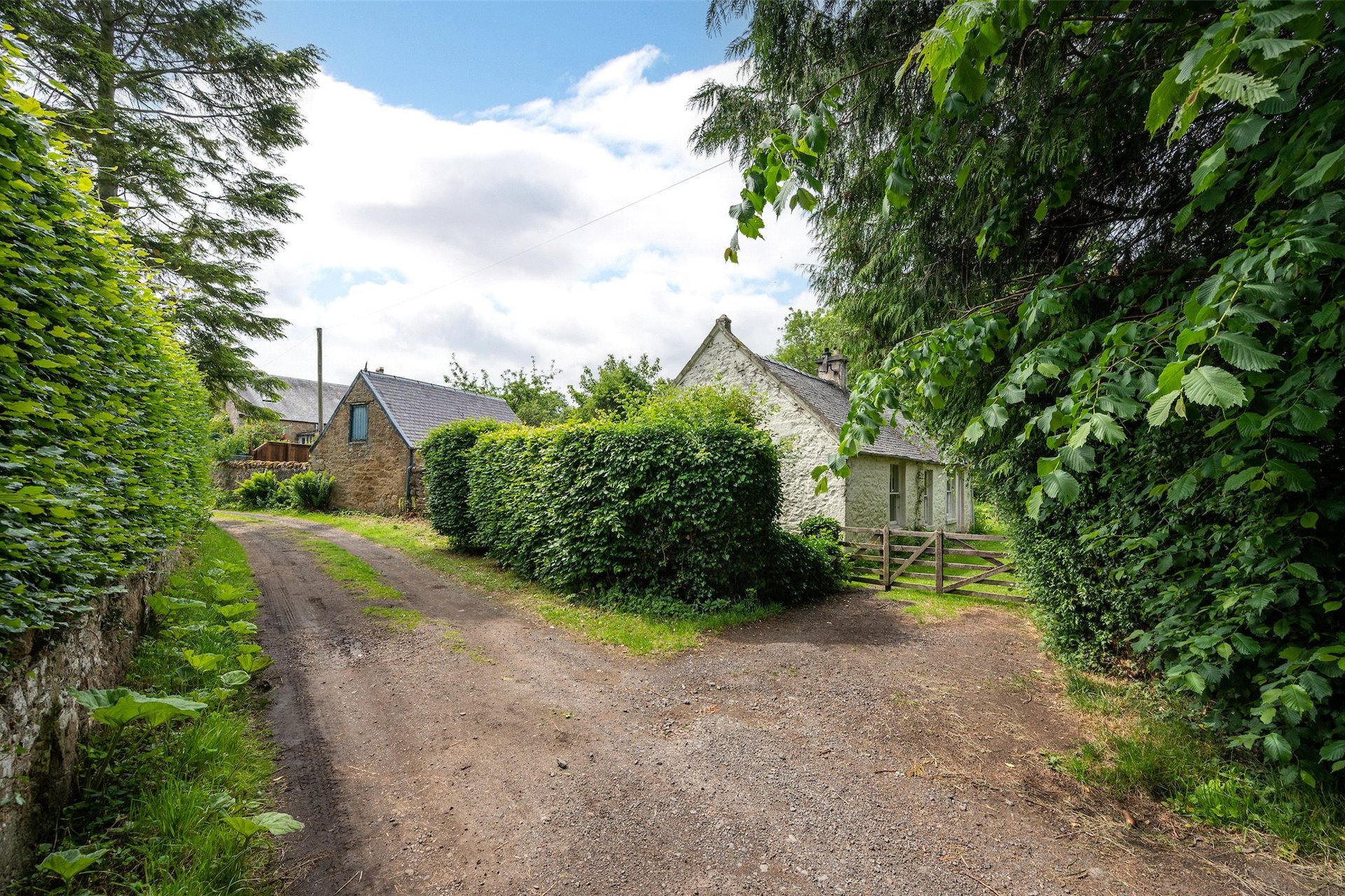Ford Mill Cottage, Ford, Pathhead, Midlothian, EH37 5RE - Picture #33