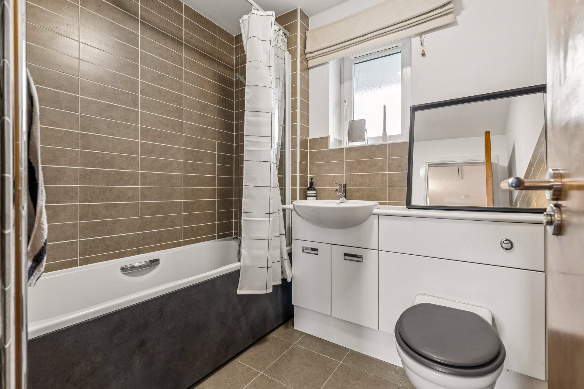 53 Hilton Gardens, Anniesland, Glasgow, G13 1DB - Picture #25