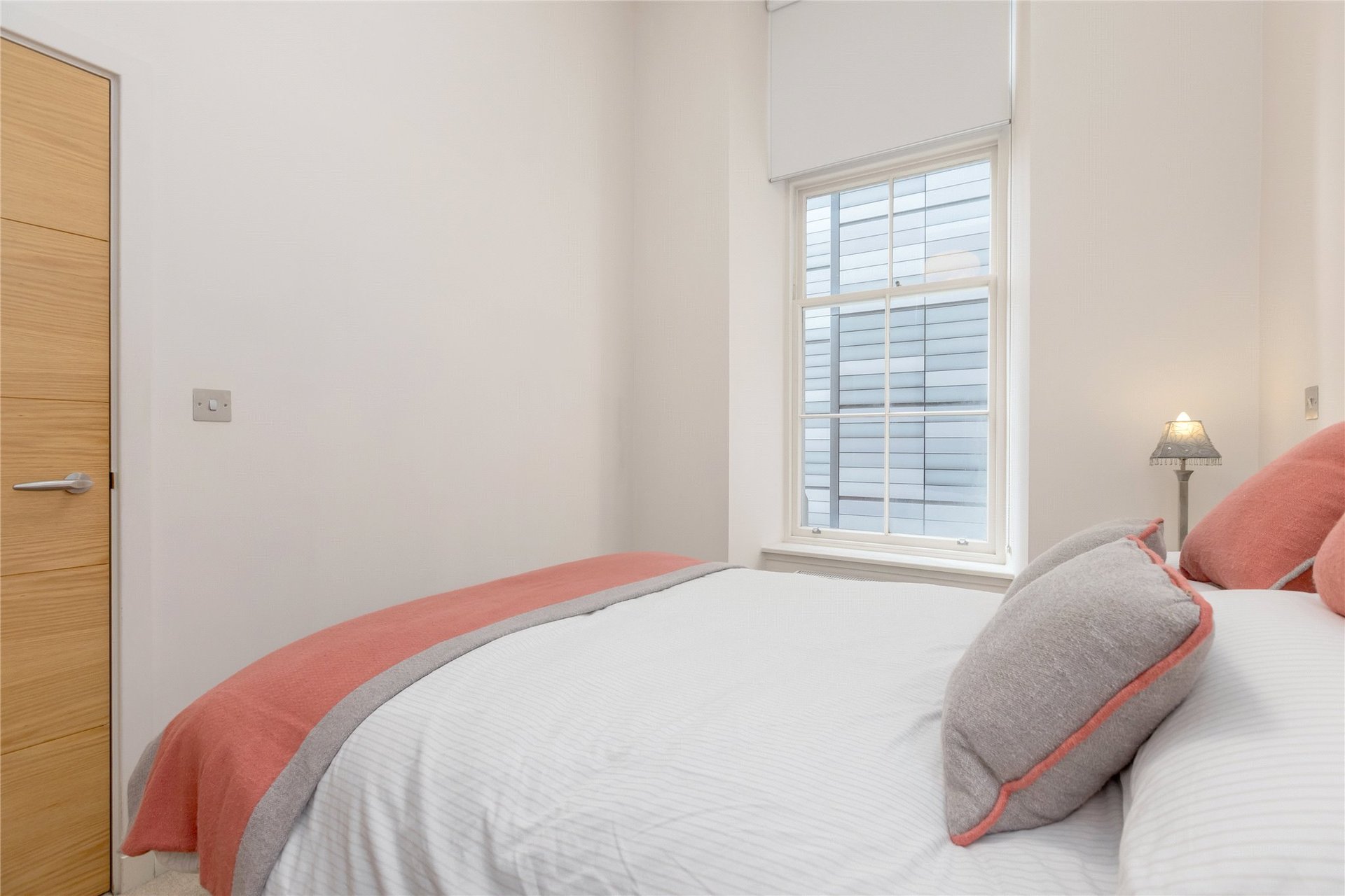 Flat 13, 16 Simpson Loan, Edinburgh, Midlothian, EH3 9BB - Picture #11