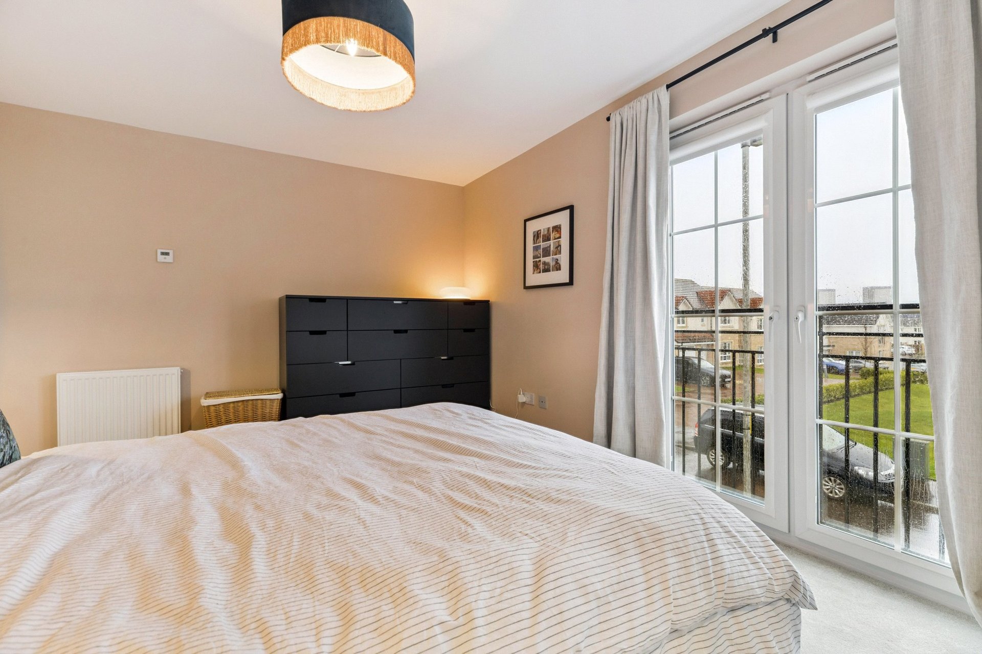 2 Sandstone Crescent, Thornliebank, Glasgow, Glasgow City, G46 7RF - Picture #13