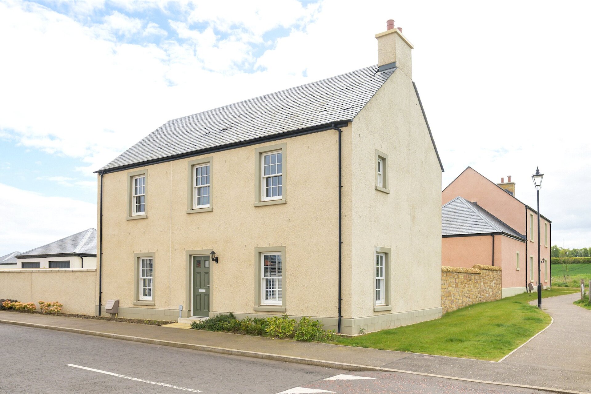 1 Queens Road, Longniddry, East Lothian, EH32 0FG - Picture #1