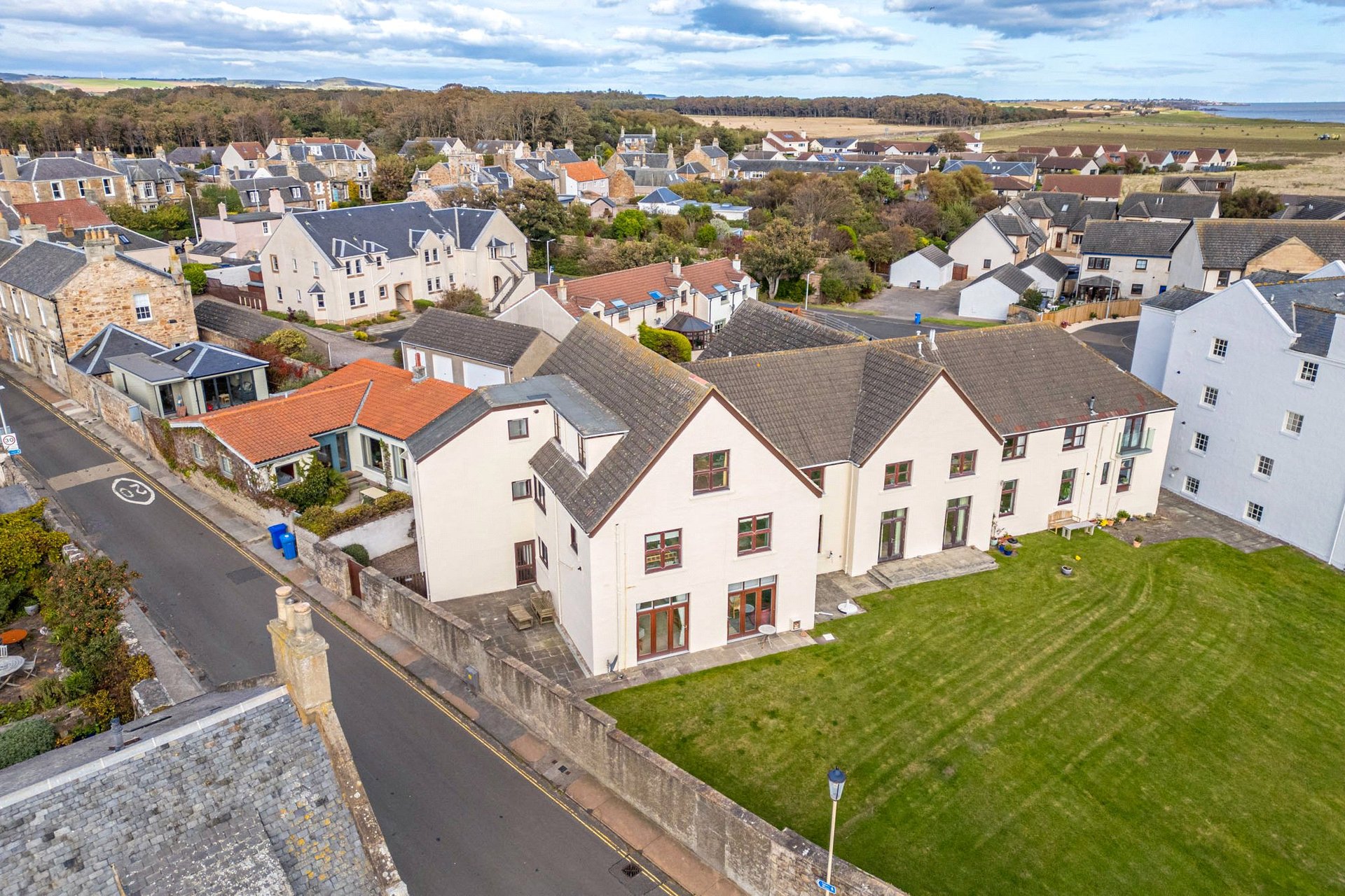 Beach View, 8 Hycroft, Lodge Walk, Elie, Leven, KY9 1EE - Picture #9