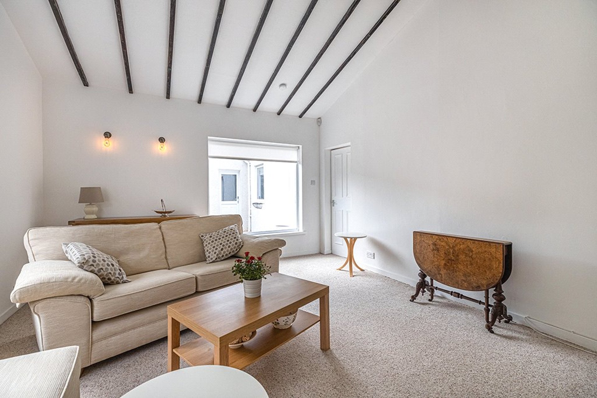 Stables Cottage, 8 Beechwood Lane, Bearsden, G61 2QT - Picture #9