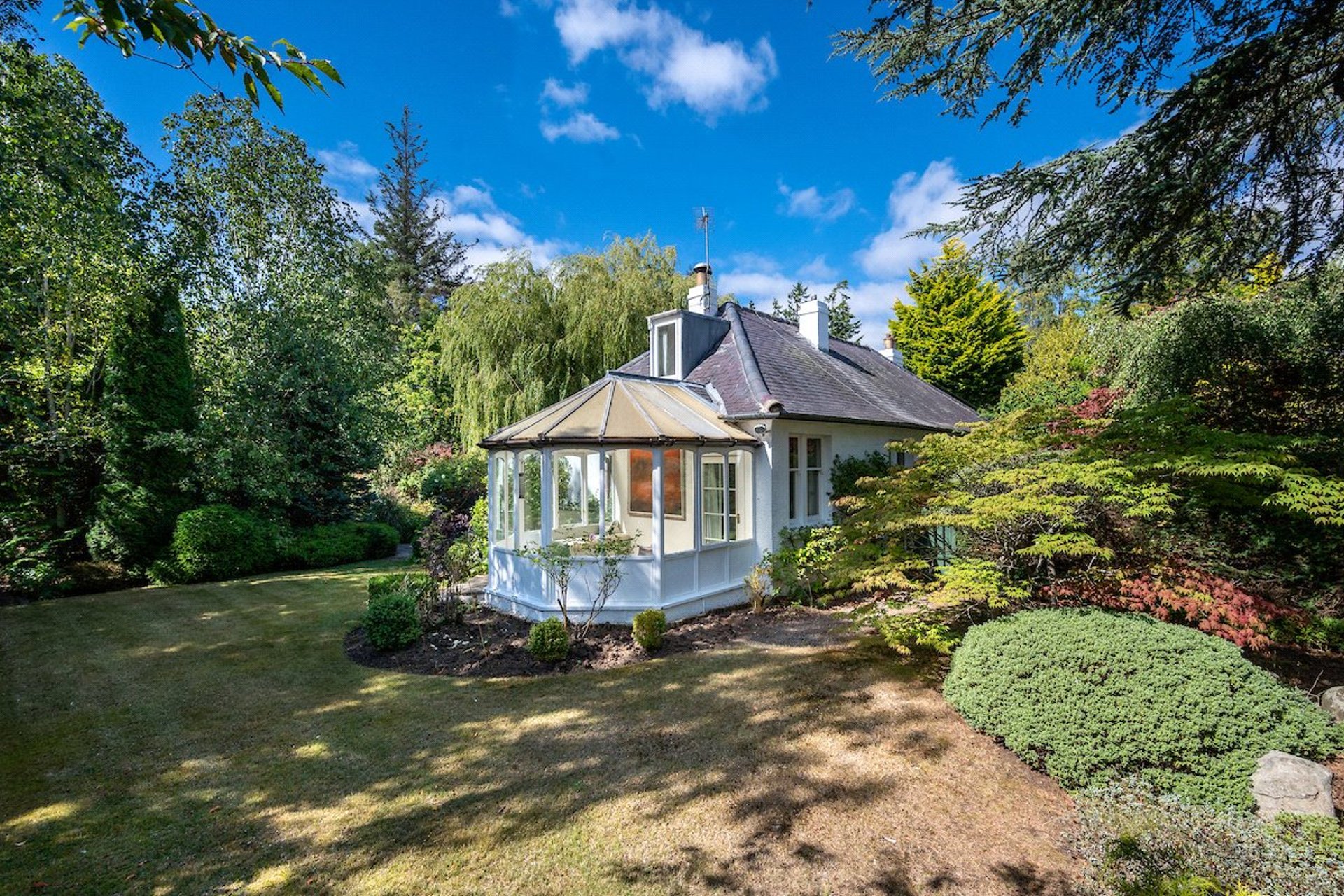 Holmcroft, 4 Tweeddale Avenue, Gifford, Haddington, East Lothian, EH41 4QN - Picture #3