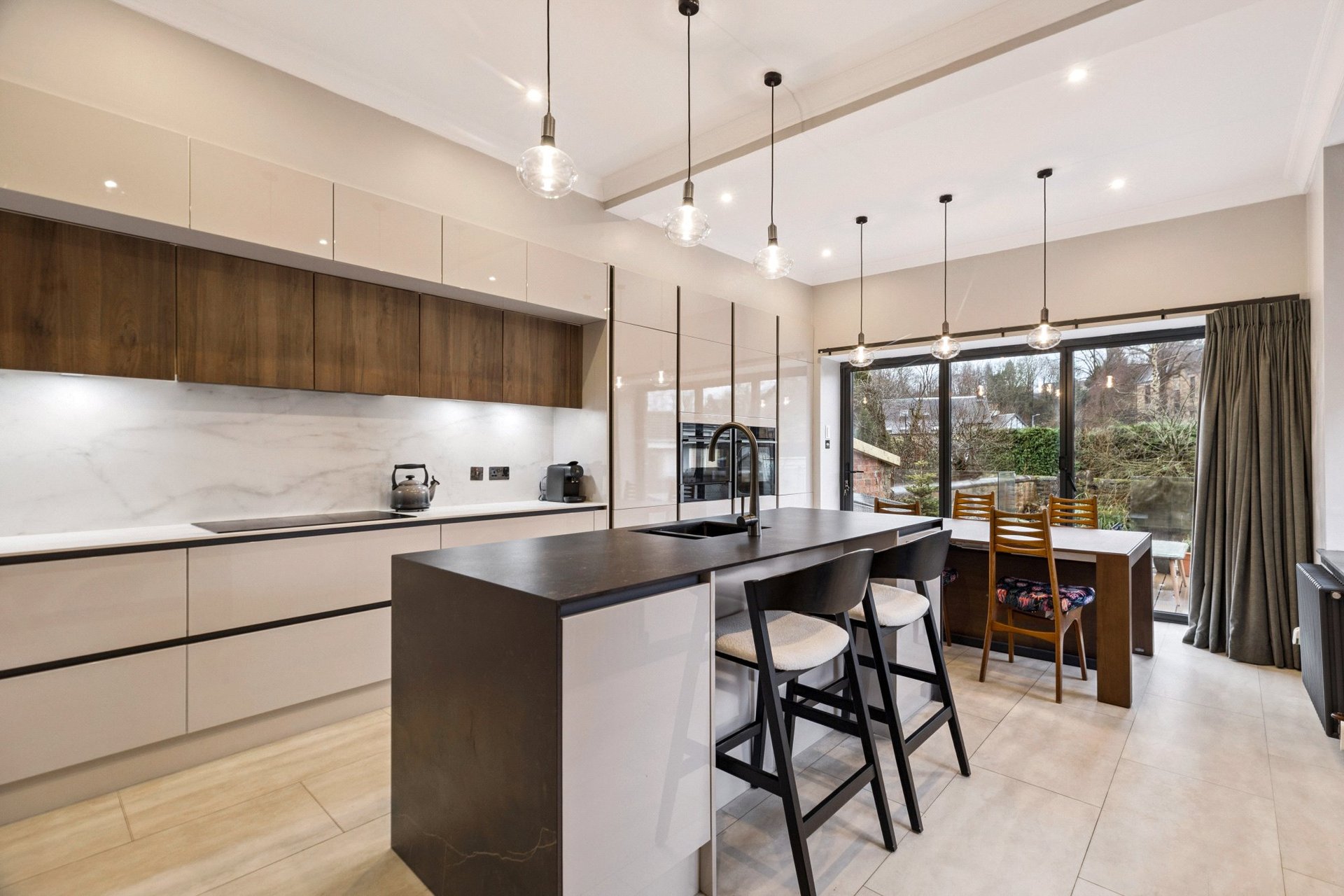 152 Old Castle Road, Cathcart, Glasgow, G44 5TW - Picture #13