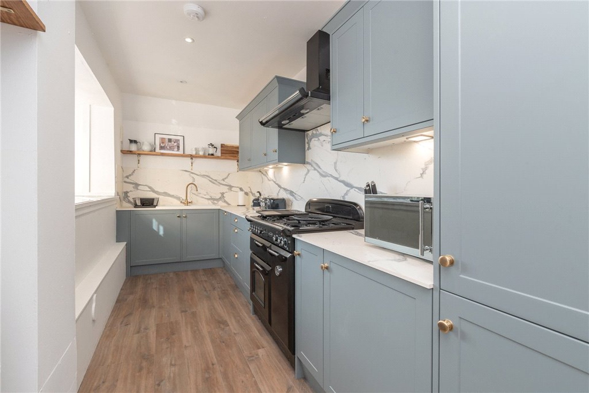 12/4 White Horse Close, 27 Canongate, Edinburgh, EH8 8BU - Picture #6