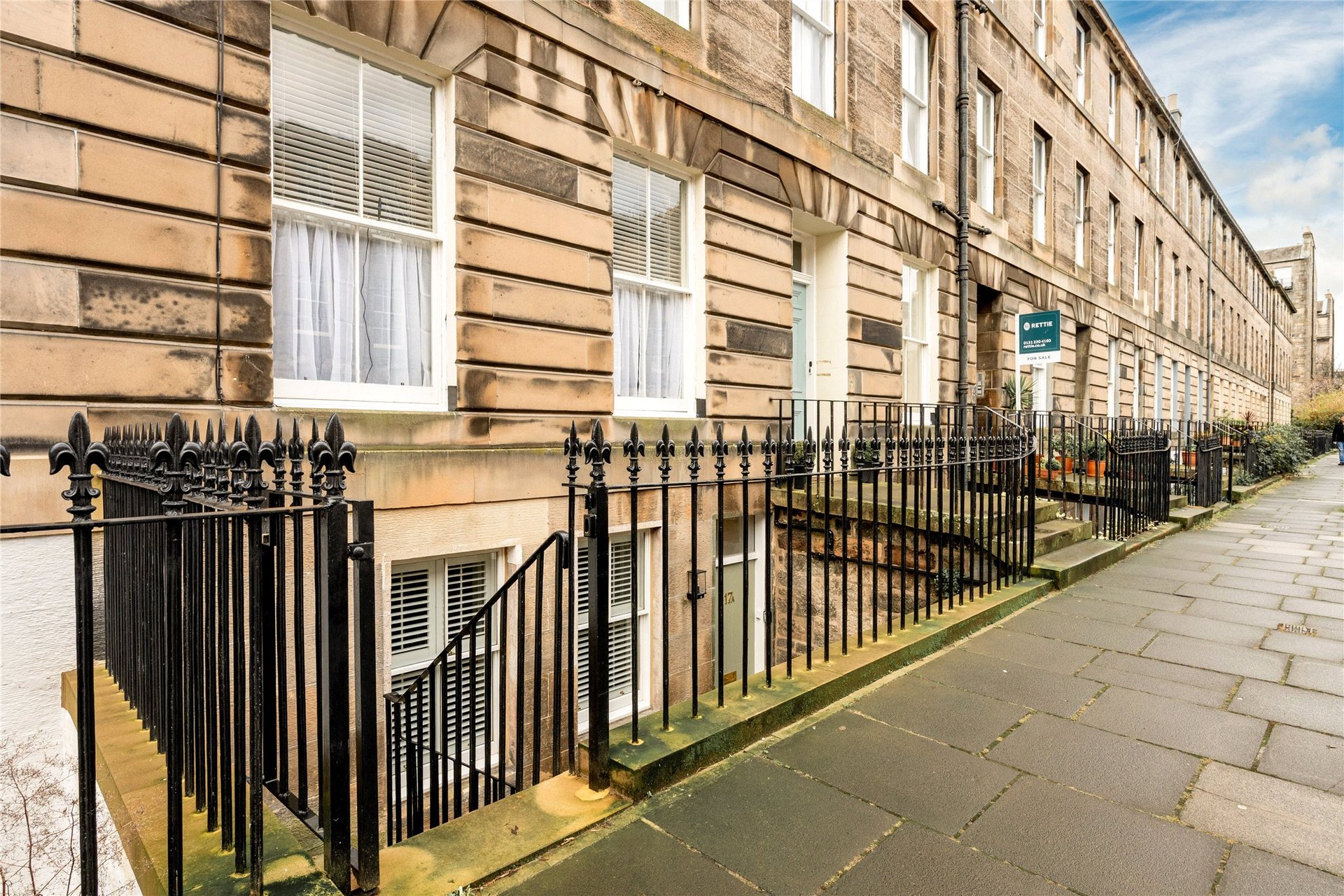 17a Cumberland Street, Edinburgh, EH3 6RT - Picture #17