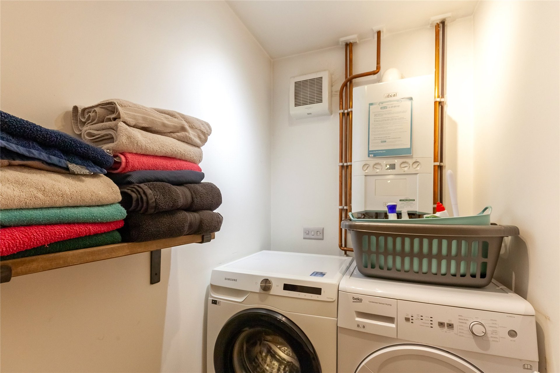 Flat 3, 1 Burnbrae Park, Edinburgh, EH12 8AN - Picture #11