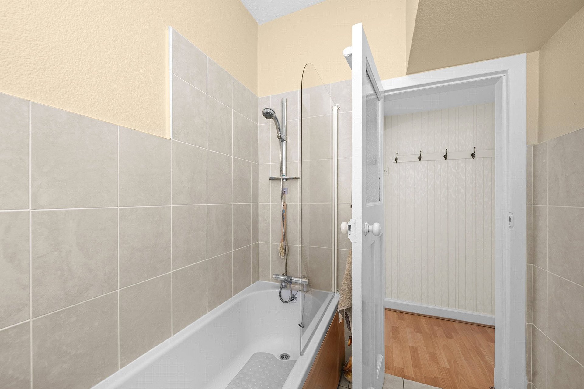 16 Thomson Drive, Bearsden, G61 3NU - Picture #18