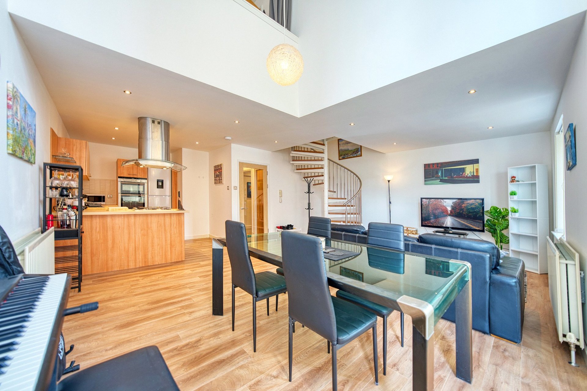 Flat 1/9, The Metropole, 87 Dunlop Street, City Centre, Glasgow, G1 4ET - Picture #5