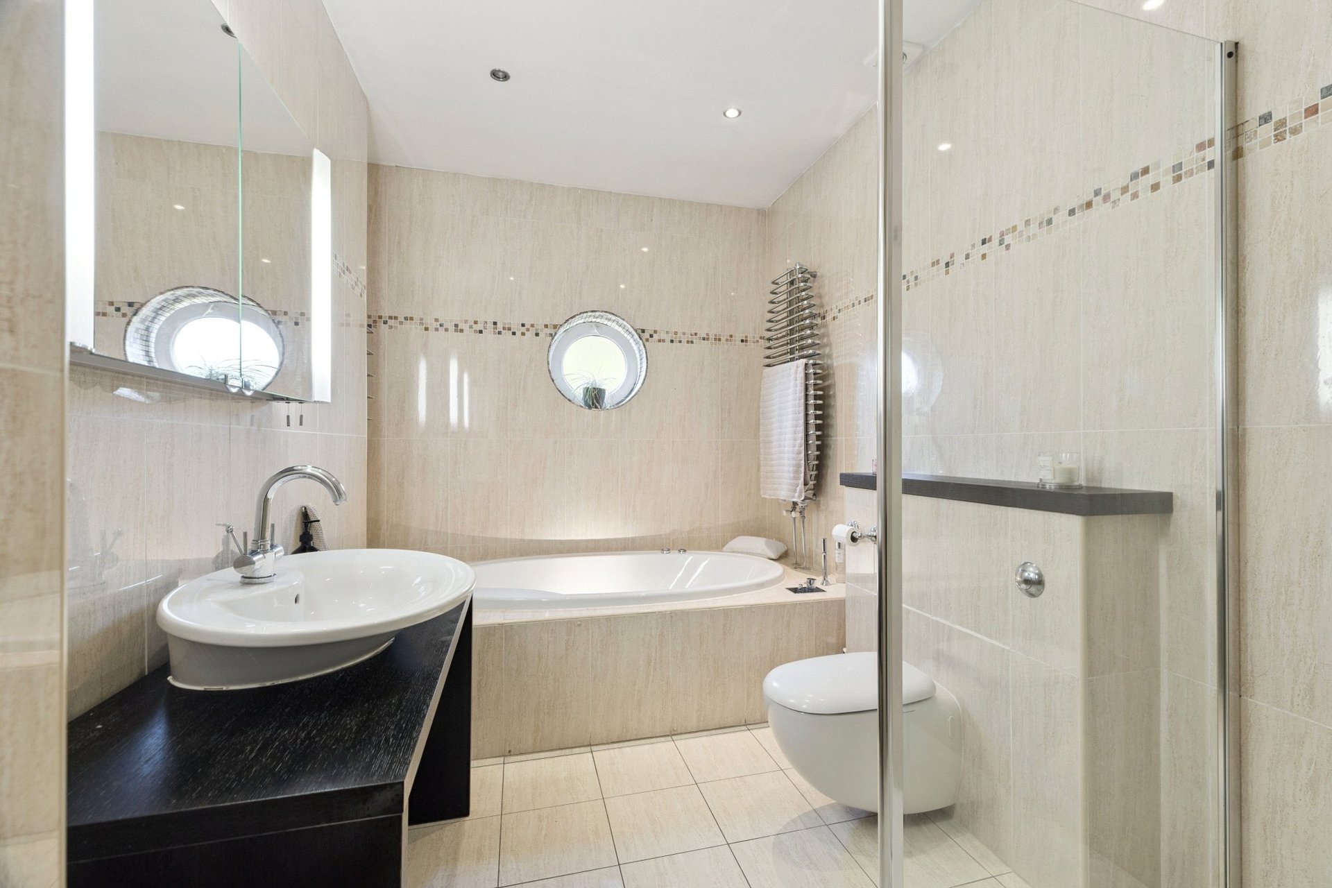 55 Eaglesham Road, Clarkston, Glasgow, G76 7TR - Picture #26