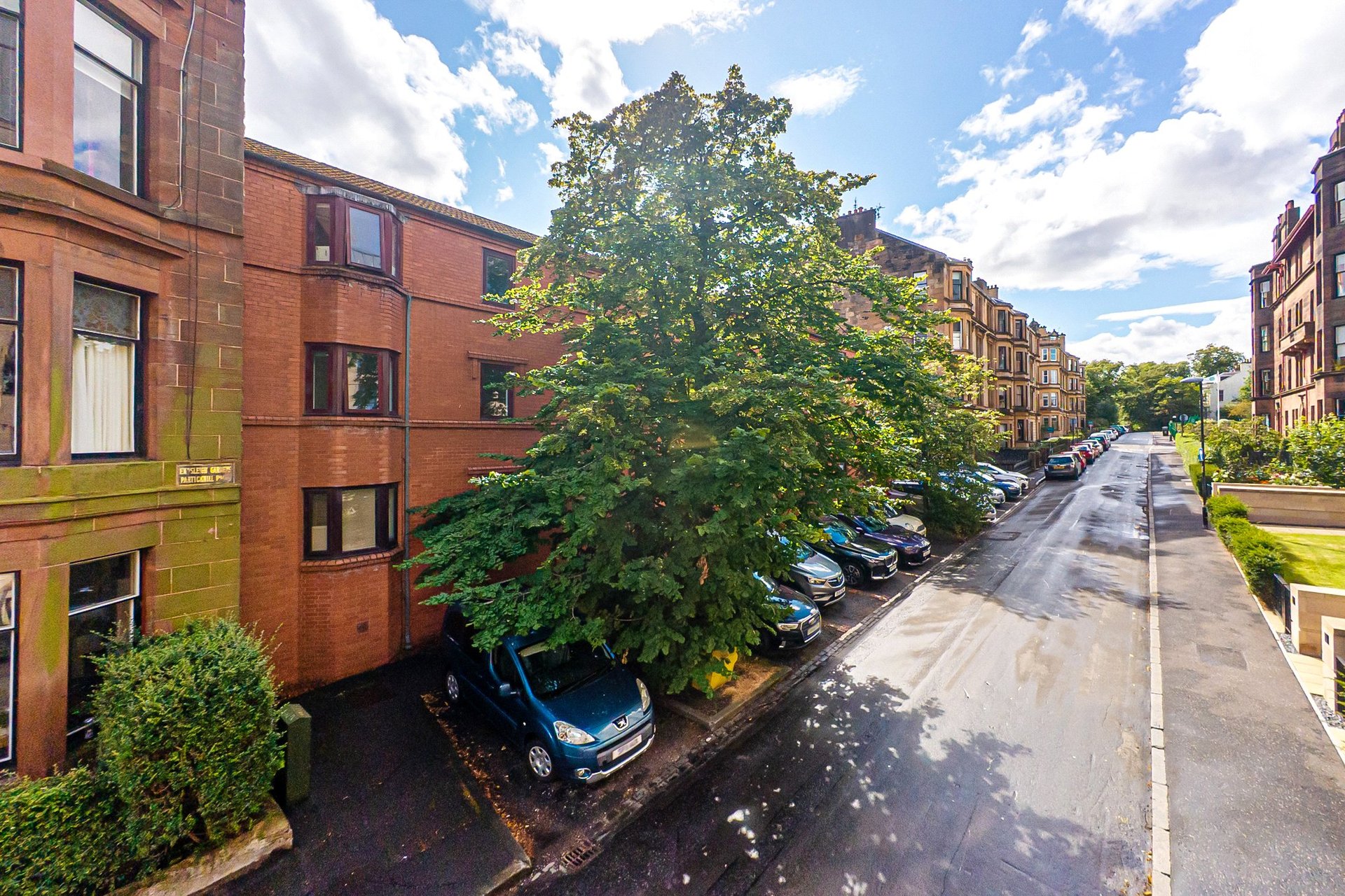 Main Door, 26 Eldon Court, Partickhill Road, Partickhill, Glasgow, G11 5DW - Picture #25