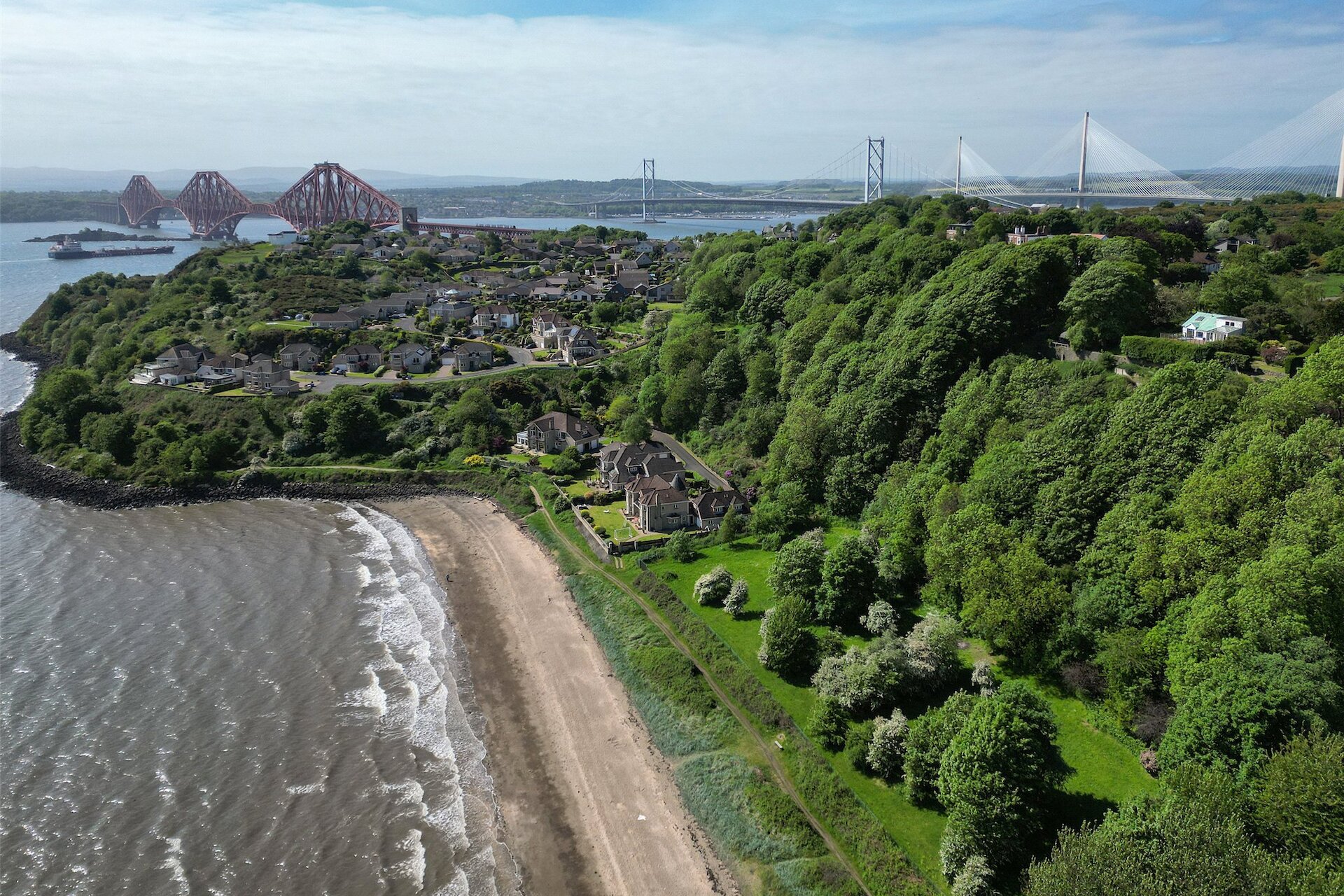 Cruicks Haining, 8 Ferryhills Road, North Queensferry, Inverkeithing, Fife, KY11 1HE - Picture #1