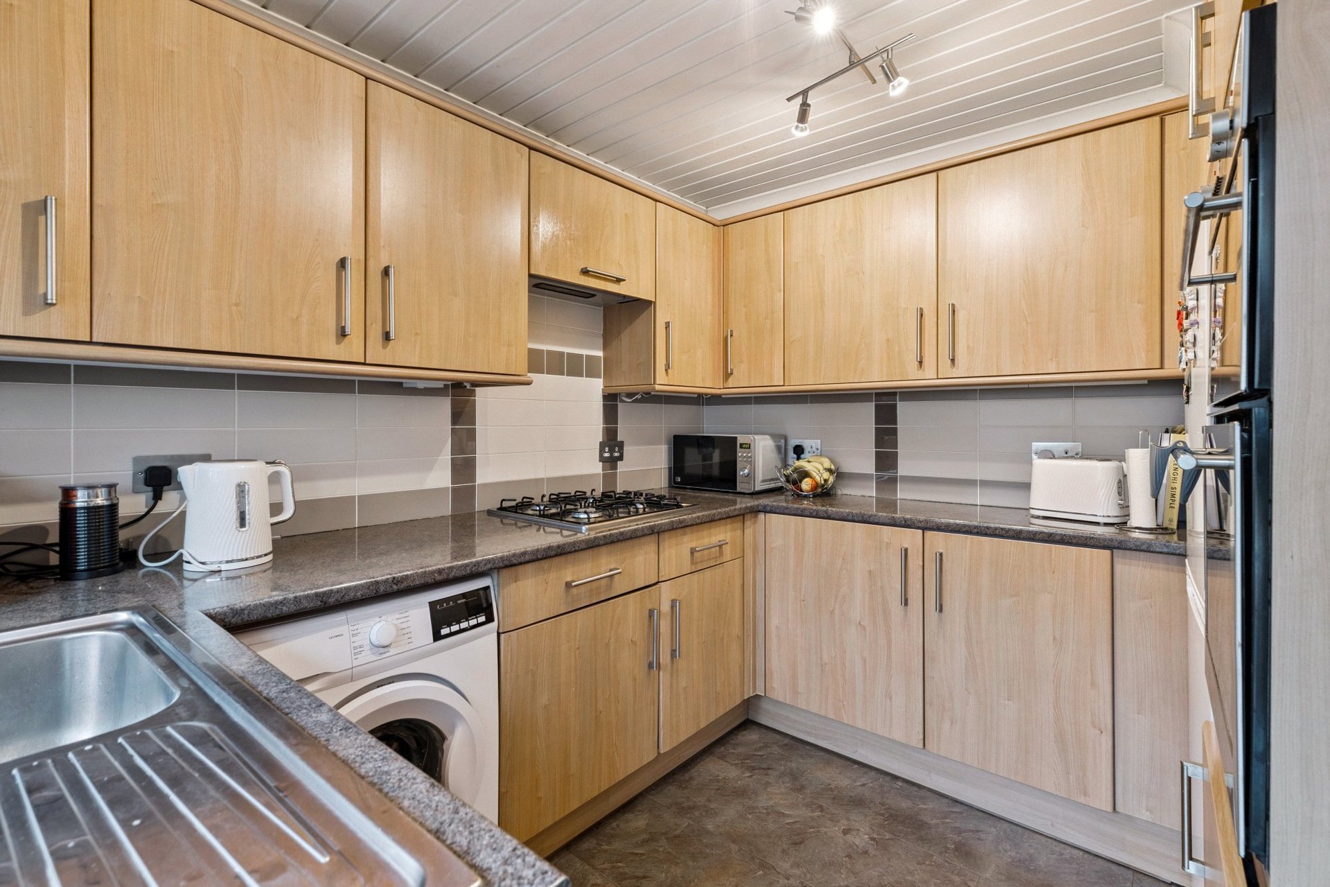 10 Mayfield Crescent, Howwood, Johnstone, PA9 1BL - Picture #10