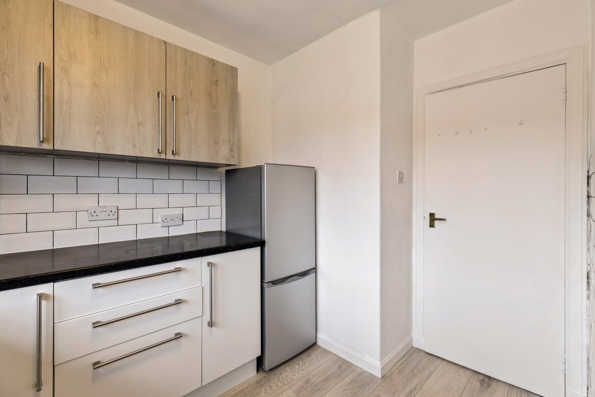 Flat 65, Castle Court, 3 Kings Drive, Newton Mearns, Glasgow, East Renfrewshire, G77 5JB - Picture #9