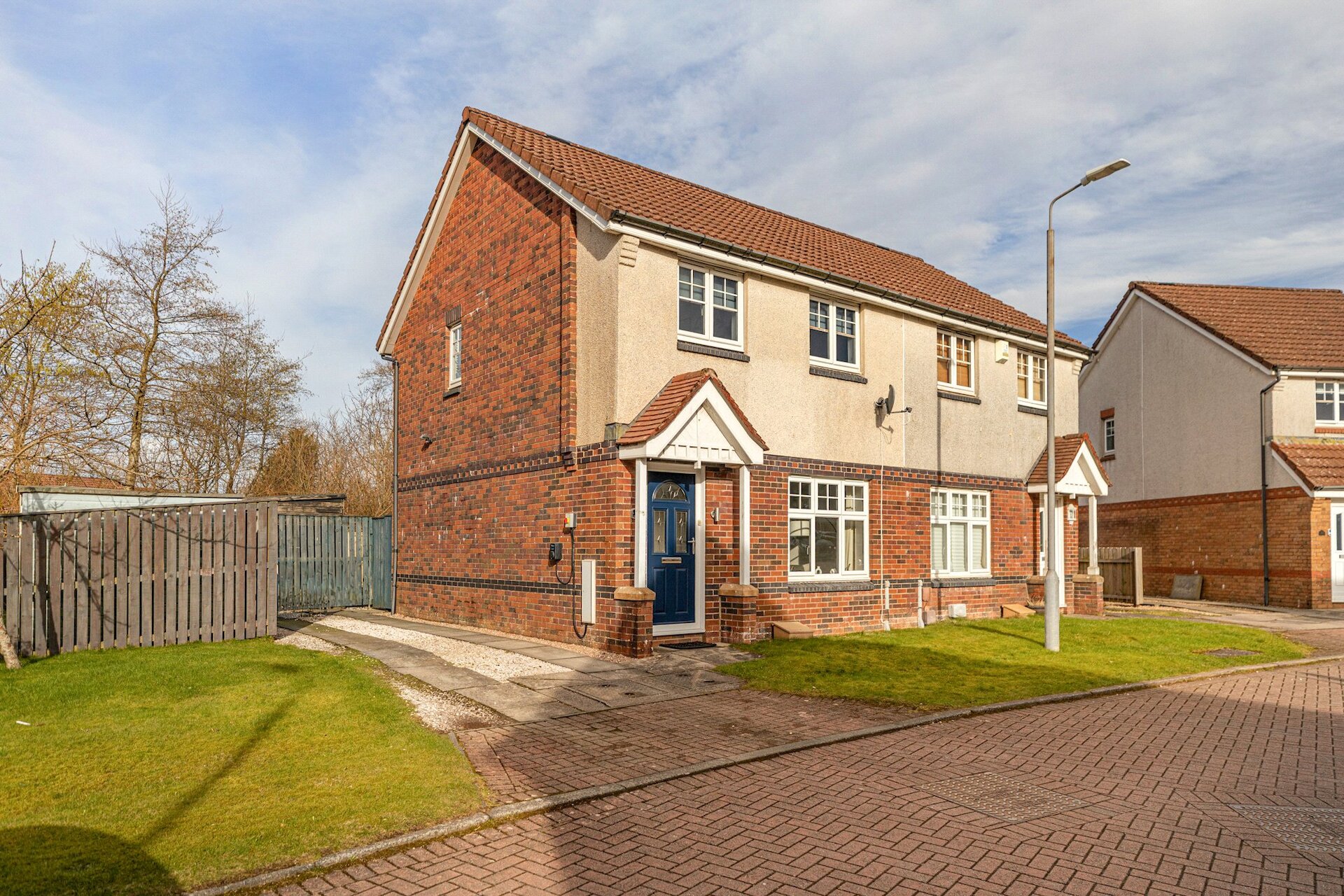 14 Kiloran Place, Newton Mearns, Glasgow, G77 6WT - Picture #1