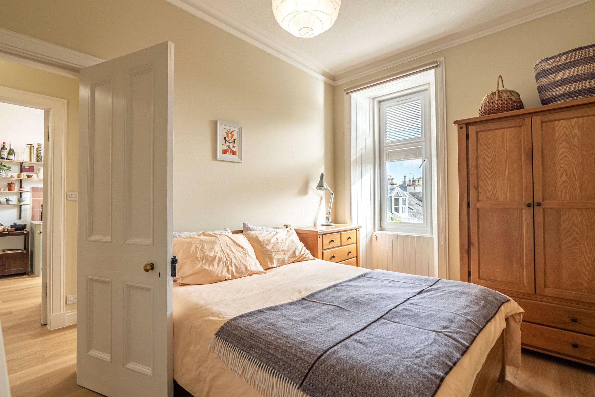 4/6 Kinghorn Place, Edinburgh, EH6 4BN - Picture #10