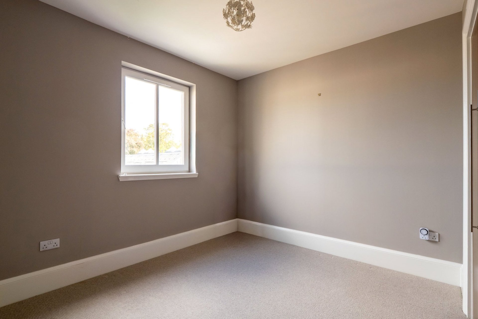 47 Larkfield Gardens, Edinburgh, EH5 3QB - Picture #22
