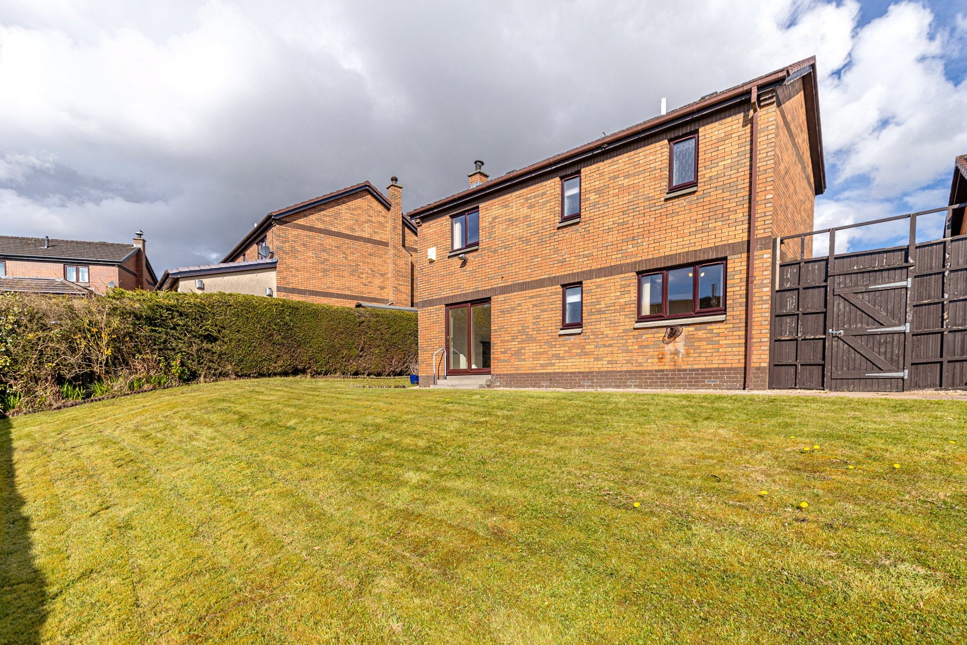 4 Culloch Road, Bearsden, G61 4RS - Picture #2