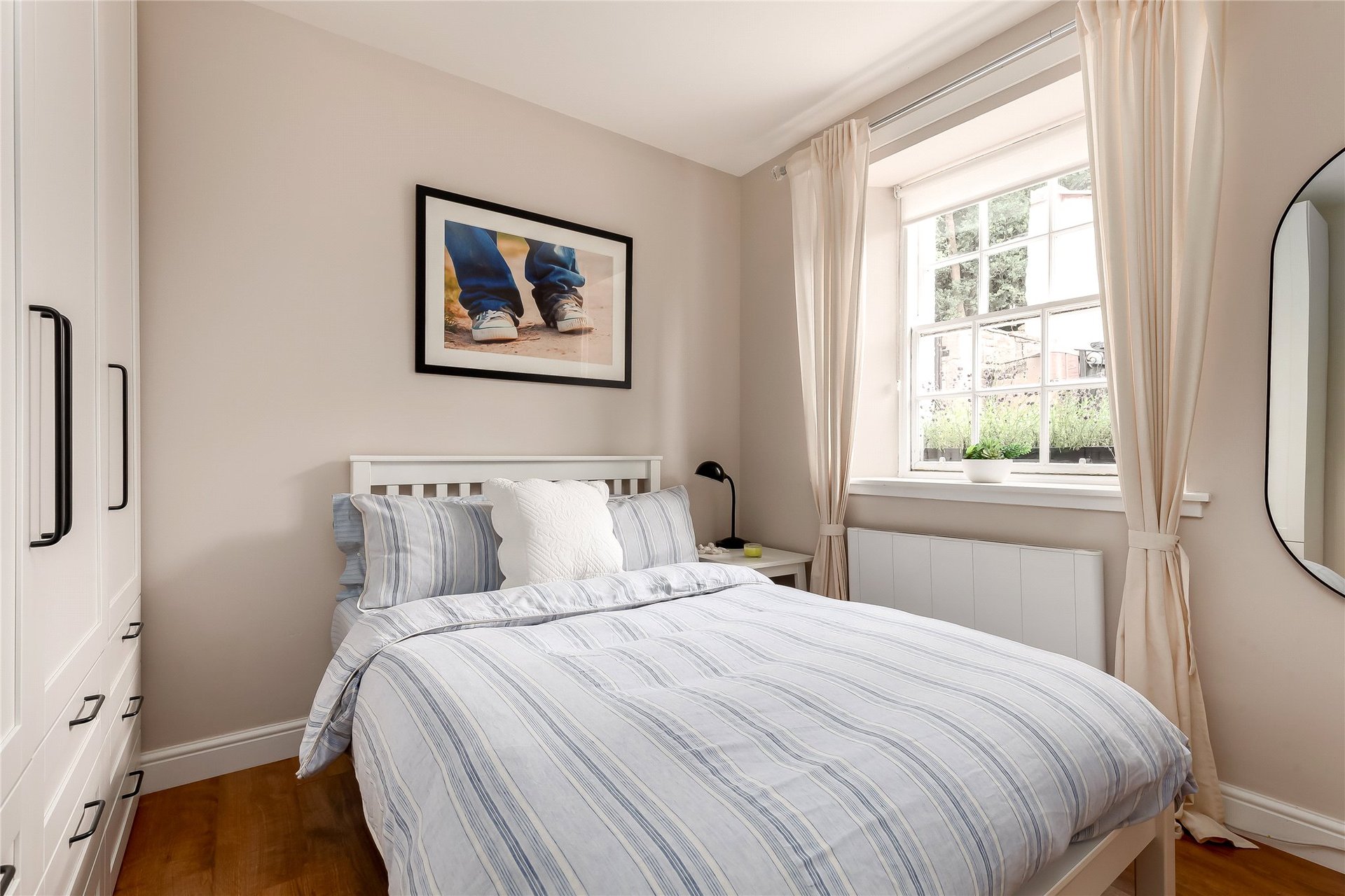 5 Cramond Village, Edinburgh, EH4 6NU - Picture #12