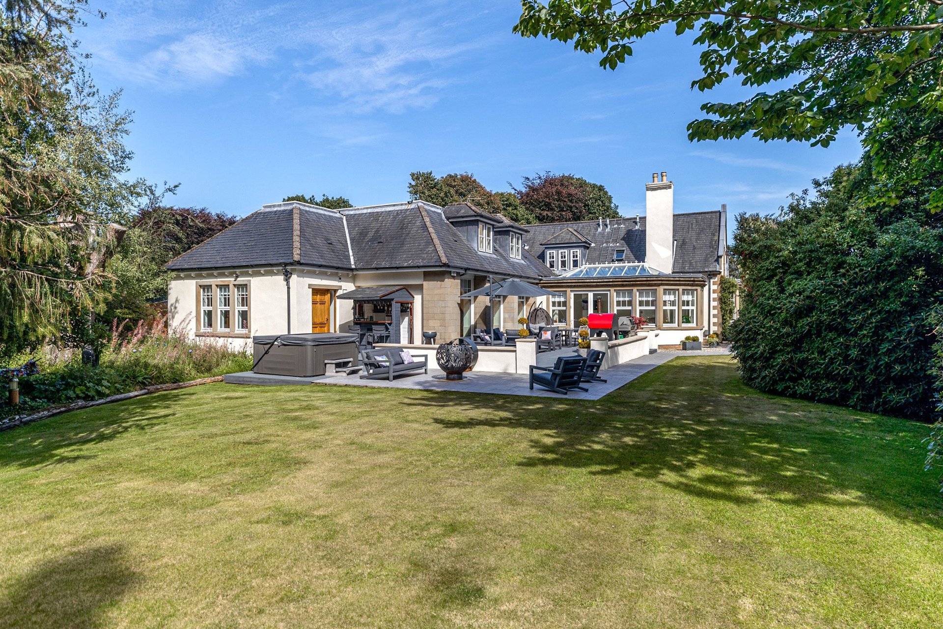 Kinnaird House, 3 Drymen Wynd, Bearsden, G61 2UB - Picture #2