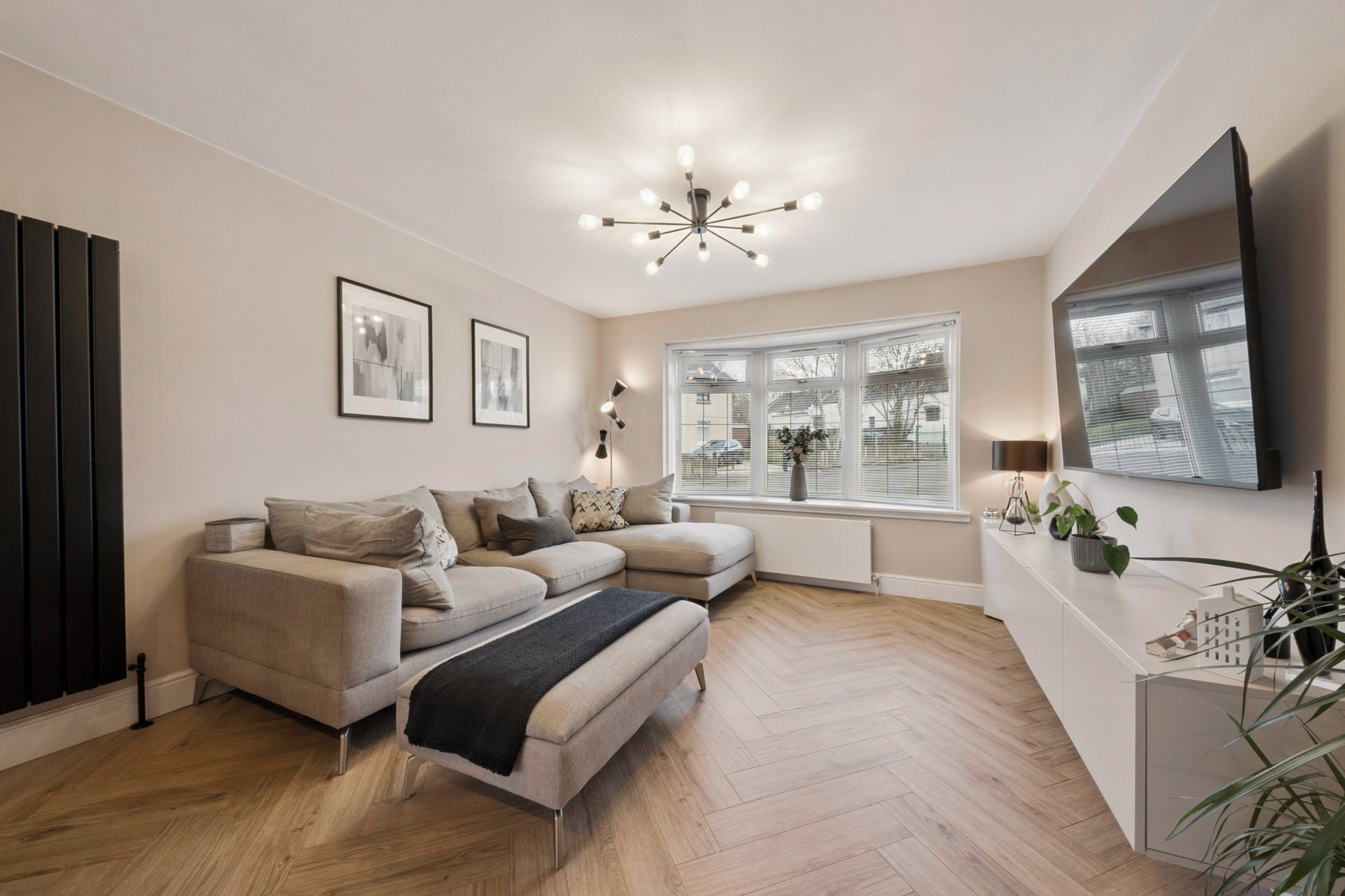 1 Waterloo Gardens, Kirkintilloch, Glasgow, East Dunbartonshire, G66 2HH - Picture #2