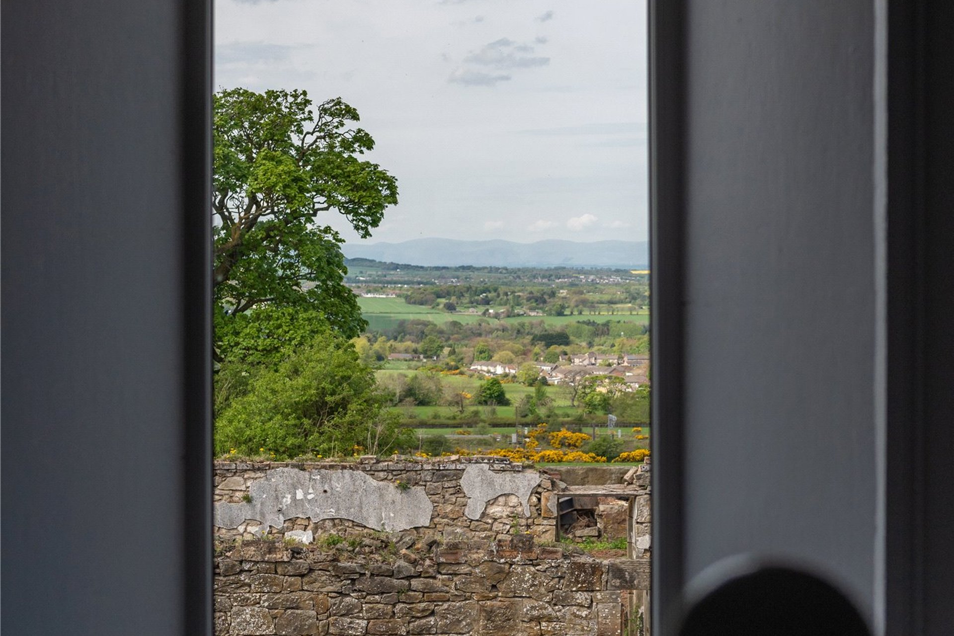 Selms Farmhouse, Kirknewton, West Lothian, EH27 8DQ - Picture #12