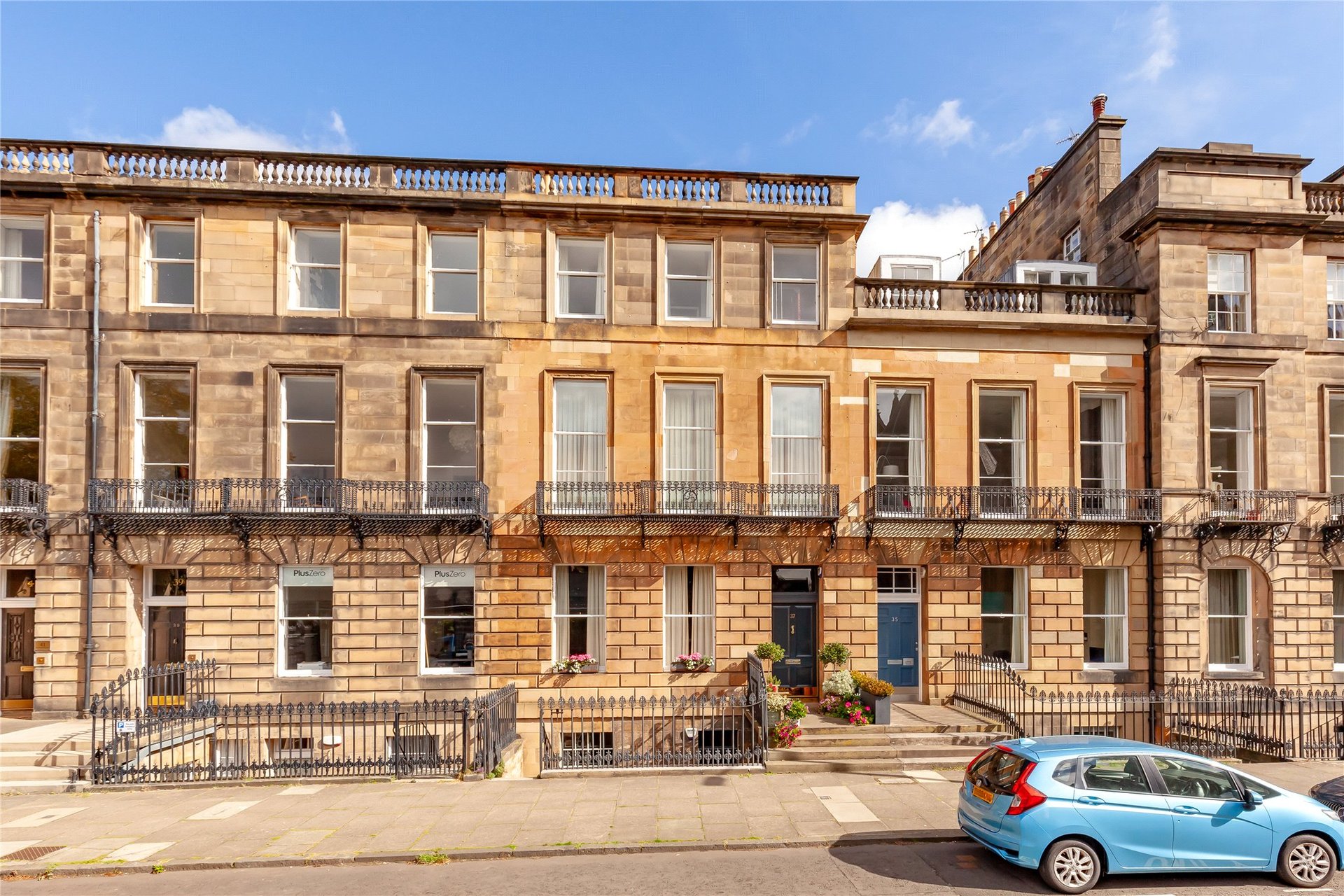 37a Manor Place, Edinburgh, EH3 7EB - Picture #1