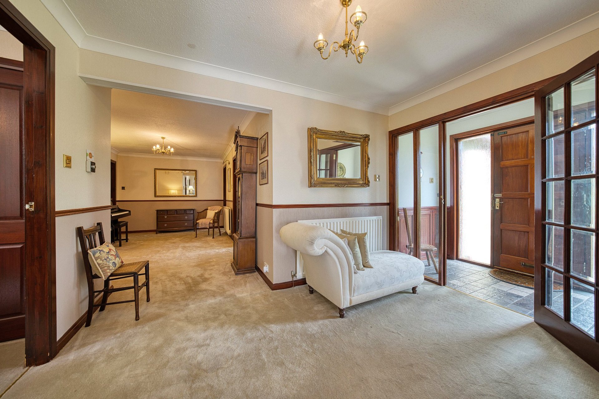 35 Moorfoot Way, Bearsden, G61 4RL - Picture #4