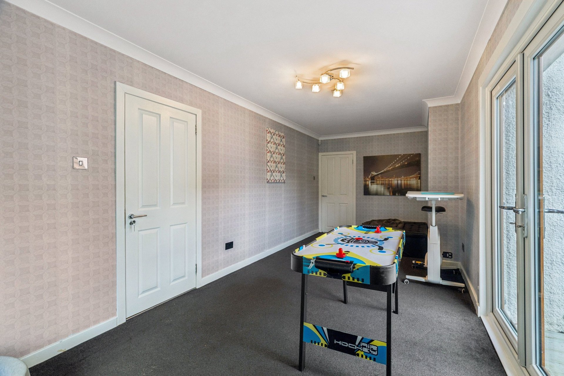 18 Riverside Road, Eaglesham, Glasgow, G76 0DF - Picture #12