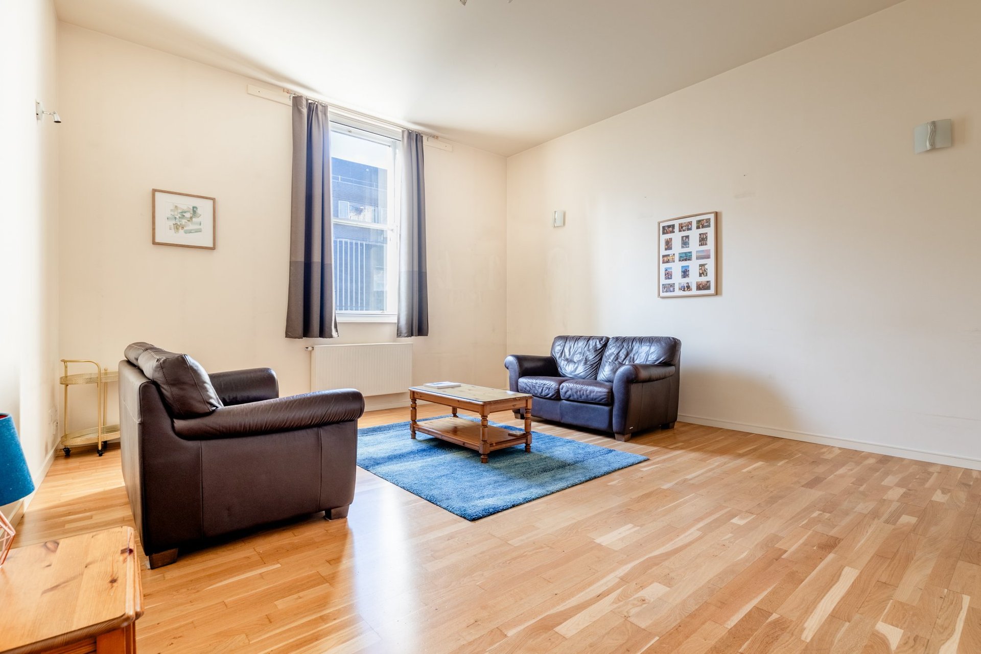 Flat 2/4 The GPO Building, 5 South Frederick Street, Merchant City, Glasgow City, G1 1JG - Picture #2