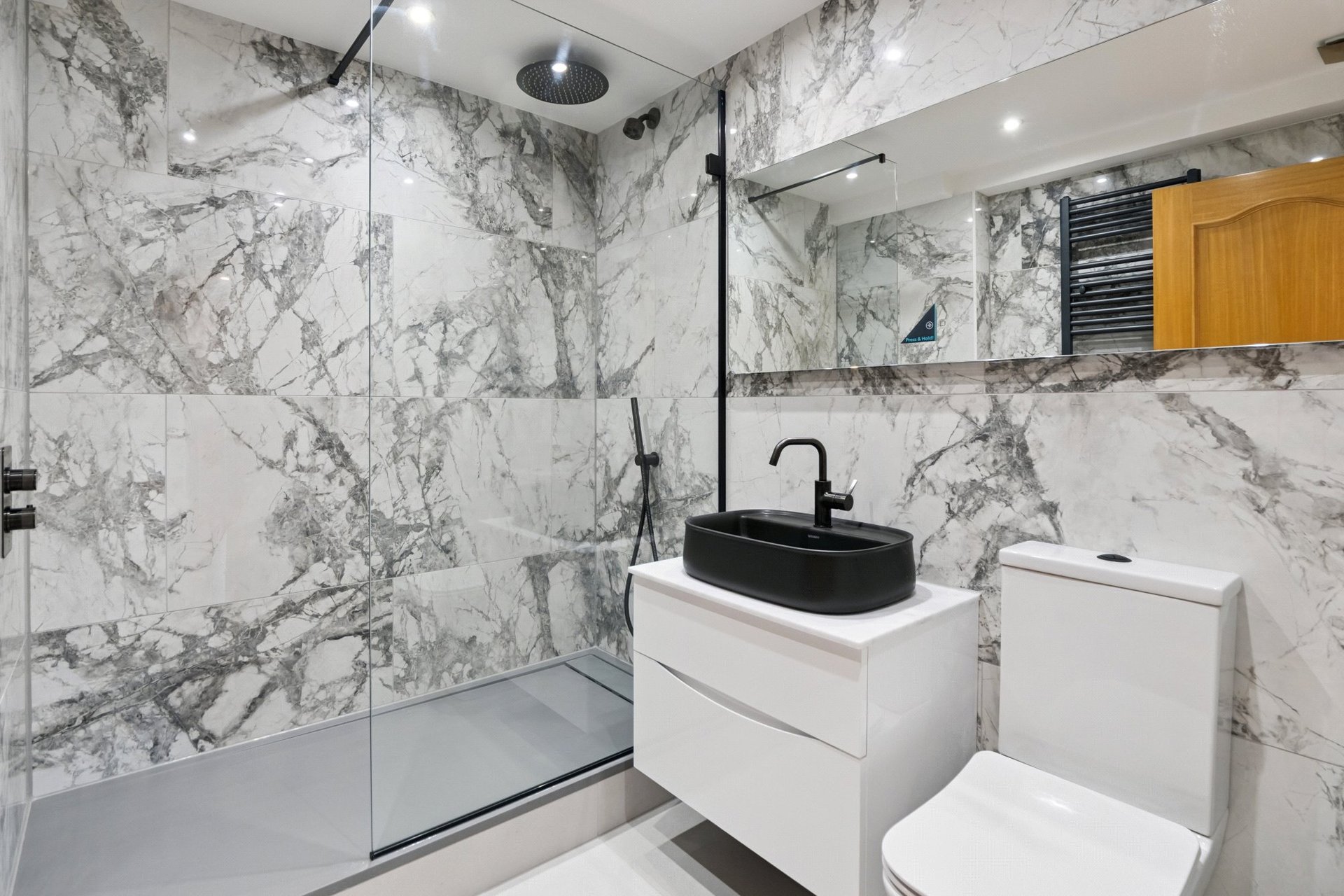 102/72 Commercial Street, Edinburgh, Midlothian, EH6 6LT - Picture #10