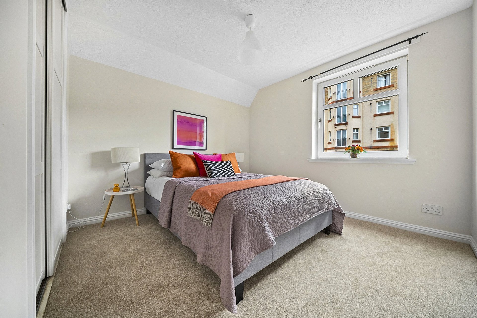 20/2 Sinclair Place, Edinburgh, EH11 1AH - Picture #16