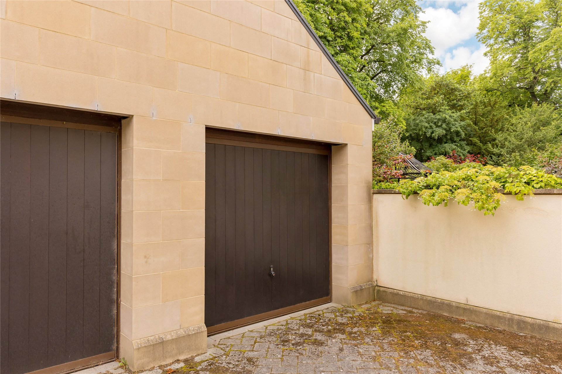 12 Larkfield Gardens, Edinburgh, EH5 3QA - Picture #22