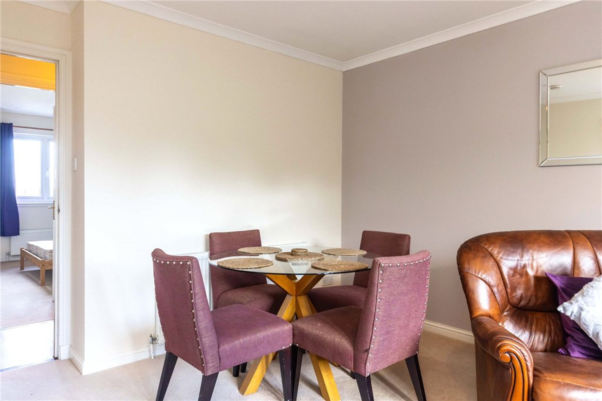 8 Burnvale Place, Livingston, West Lothian, EH54 6GD - Picture #3