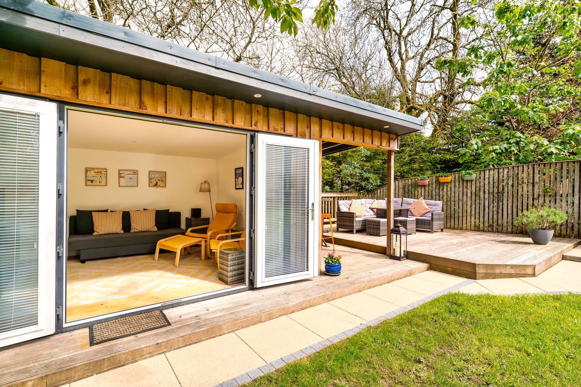 16 St. Vigeans Place, Newton Mearns, Glasgow, G77 6FB - Picture #27