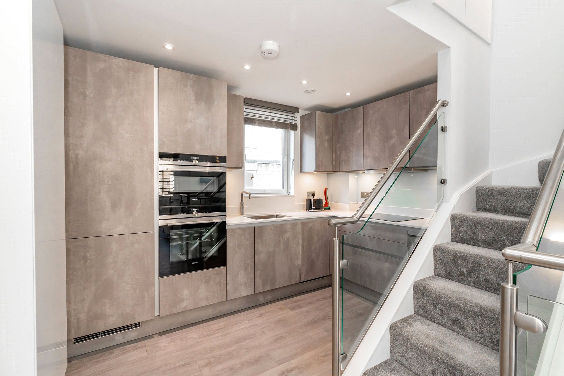 2C Broughton Street Lane, Edinburgh, Midlothian, EH1 3LY - Picture #9