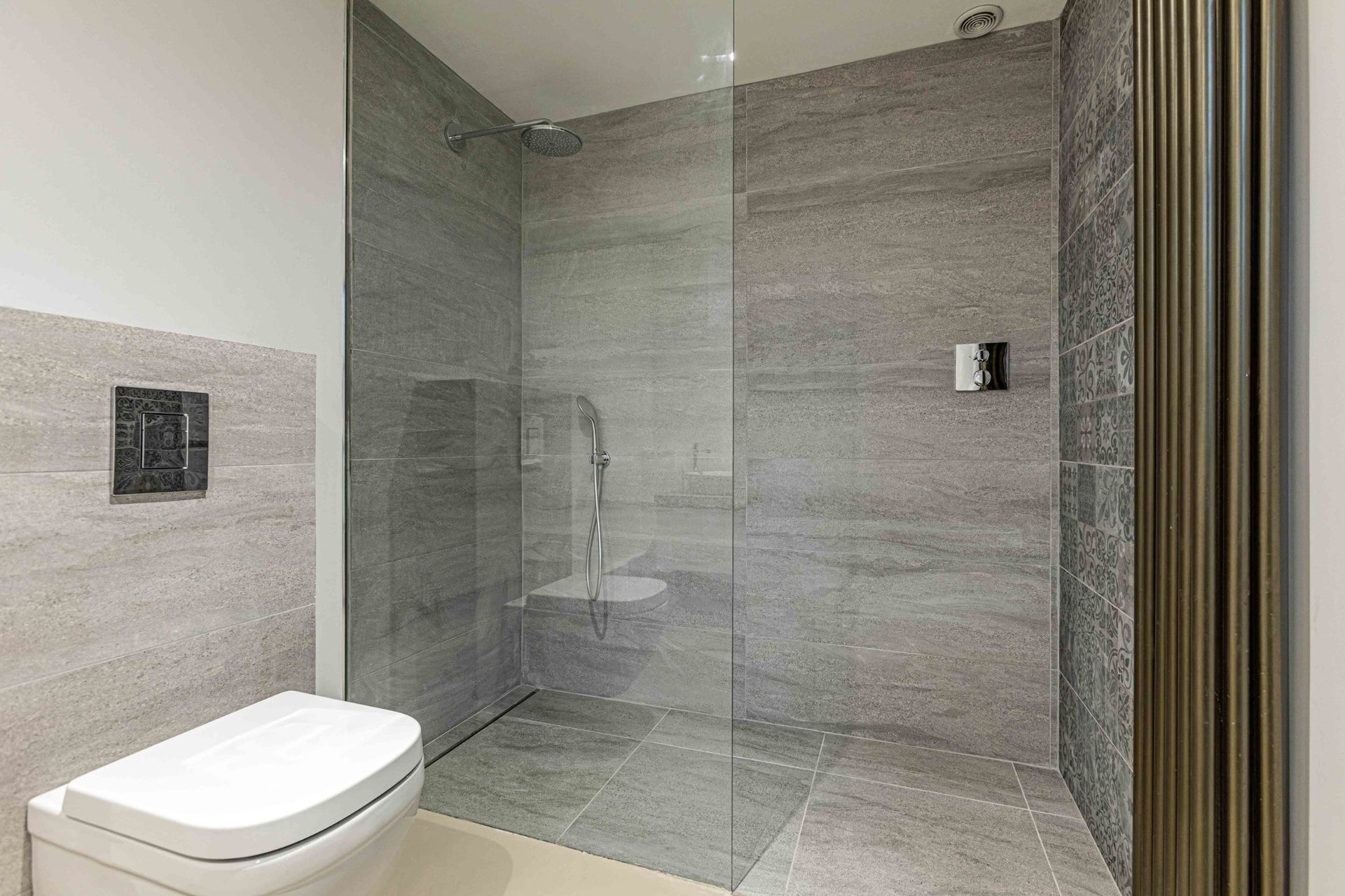 Sunnybrae Lodge, Galashiels Road, Walkerburn, Scottish Borders, EH43 6AA - Picture #14