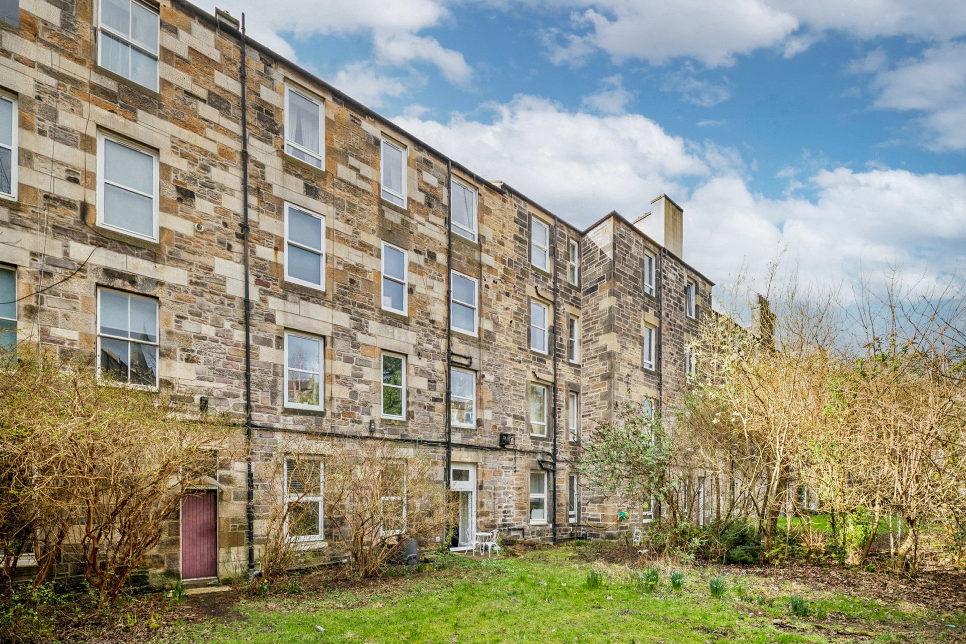 15/4 Caledonian Place, Edinburgh, EH11 2AW - Picture #21