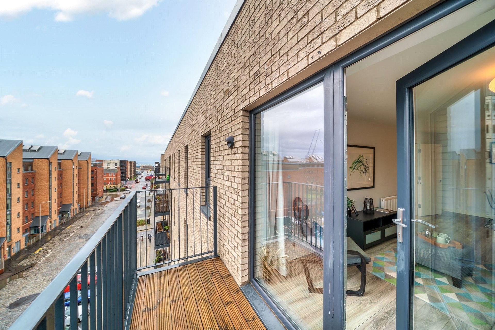 Flat 23, 19 Salamander Place, Edinburgh, Midlothian, EH6 7JJ - Picture #6